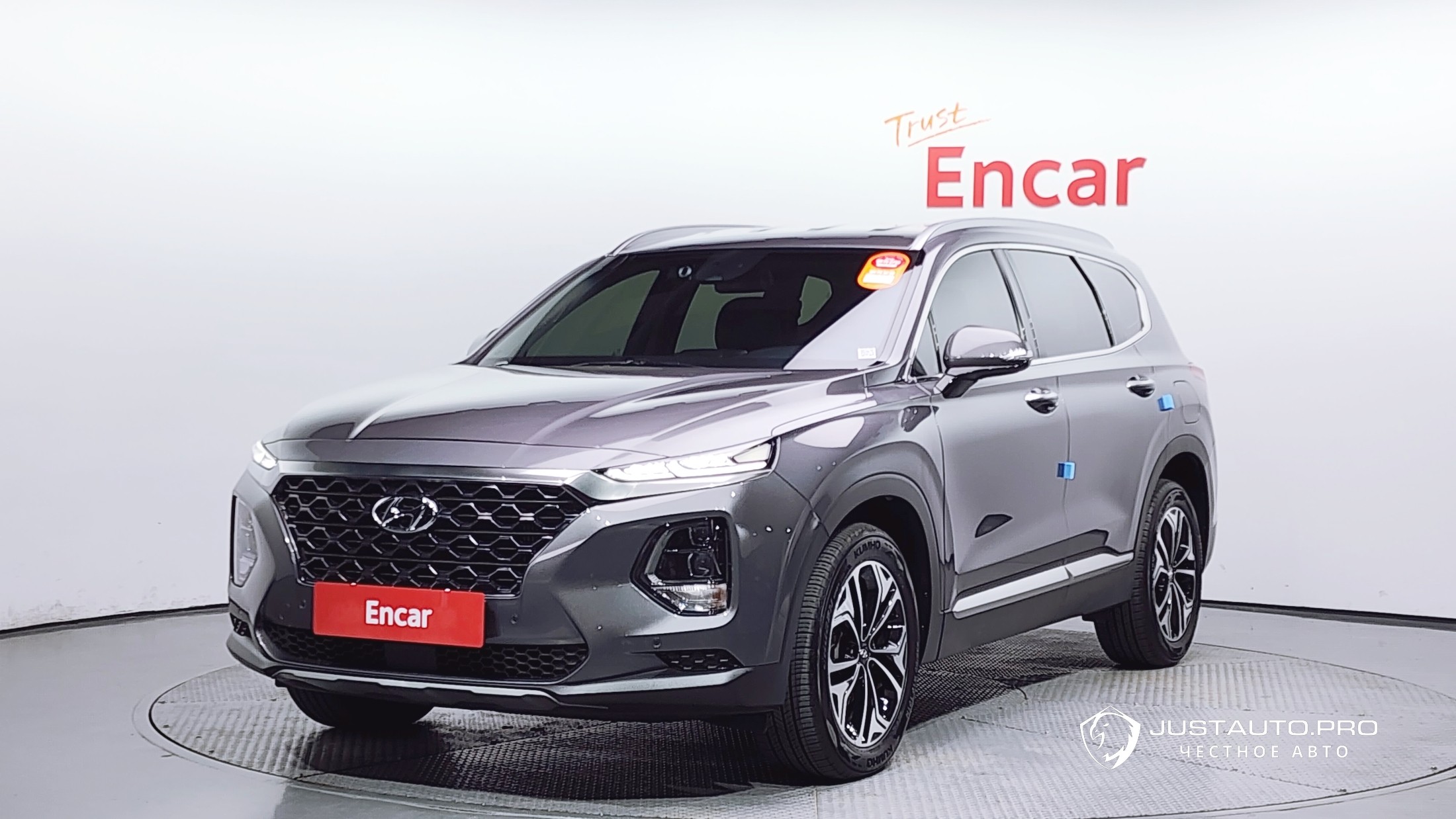 Автомобиль Hyundai Santafe