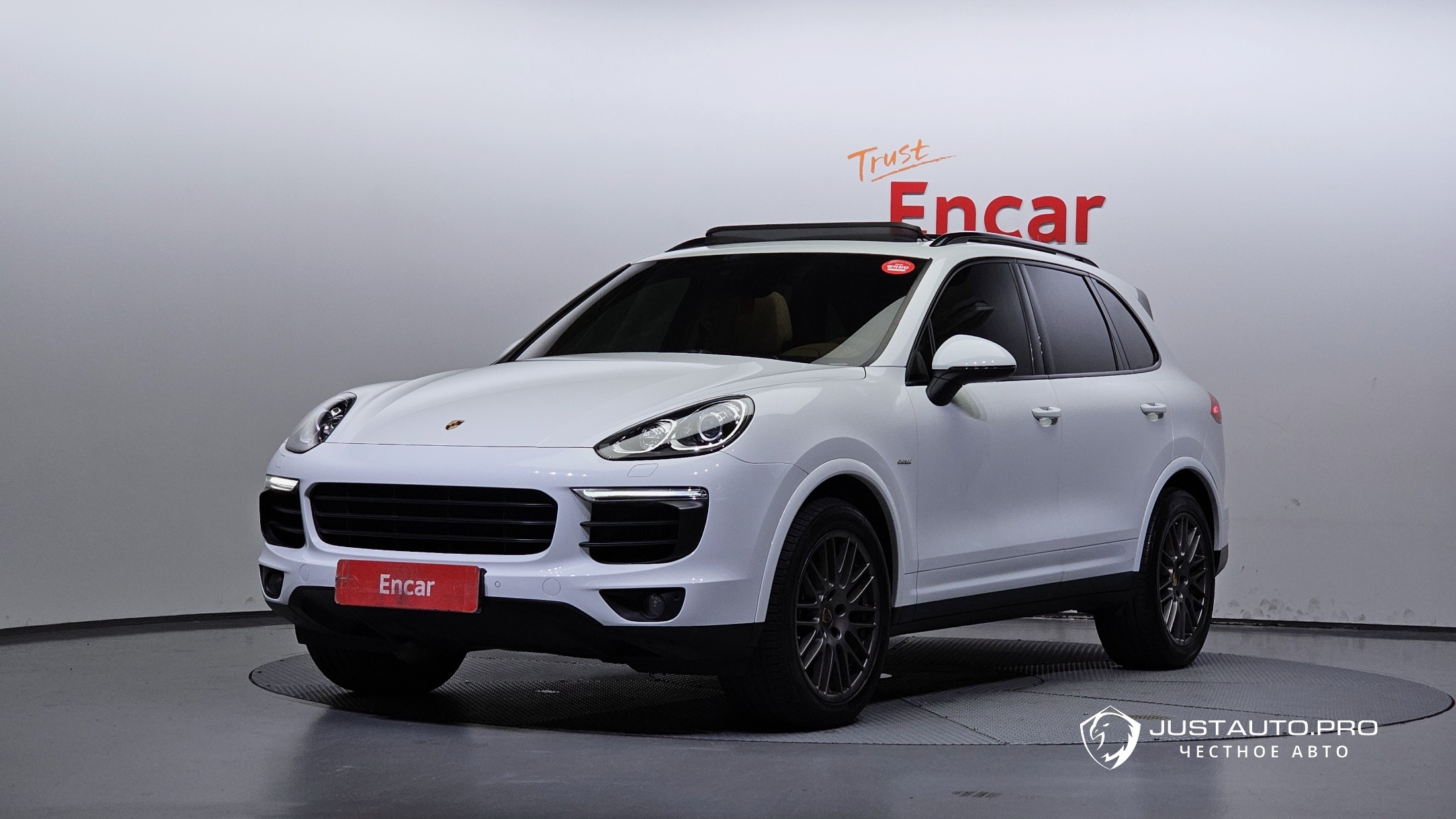 Автомобиль Porsche Cayenne