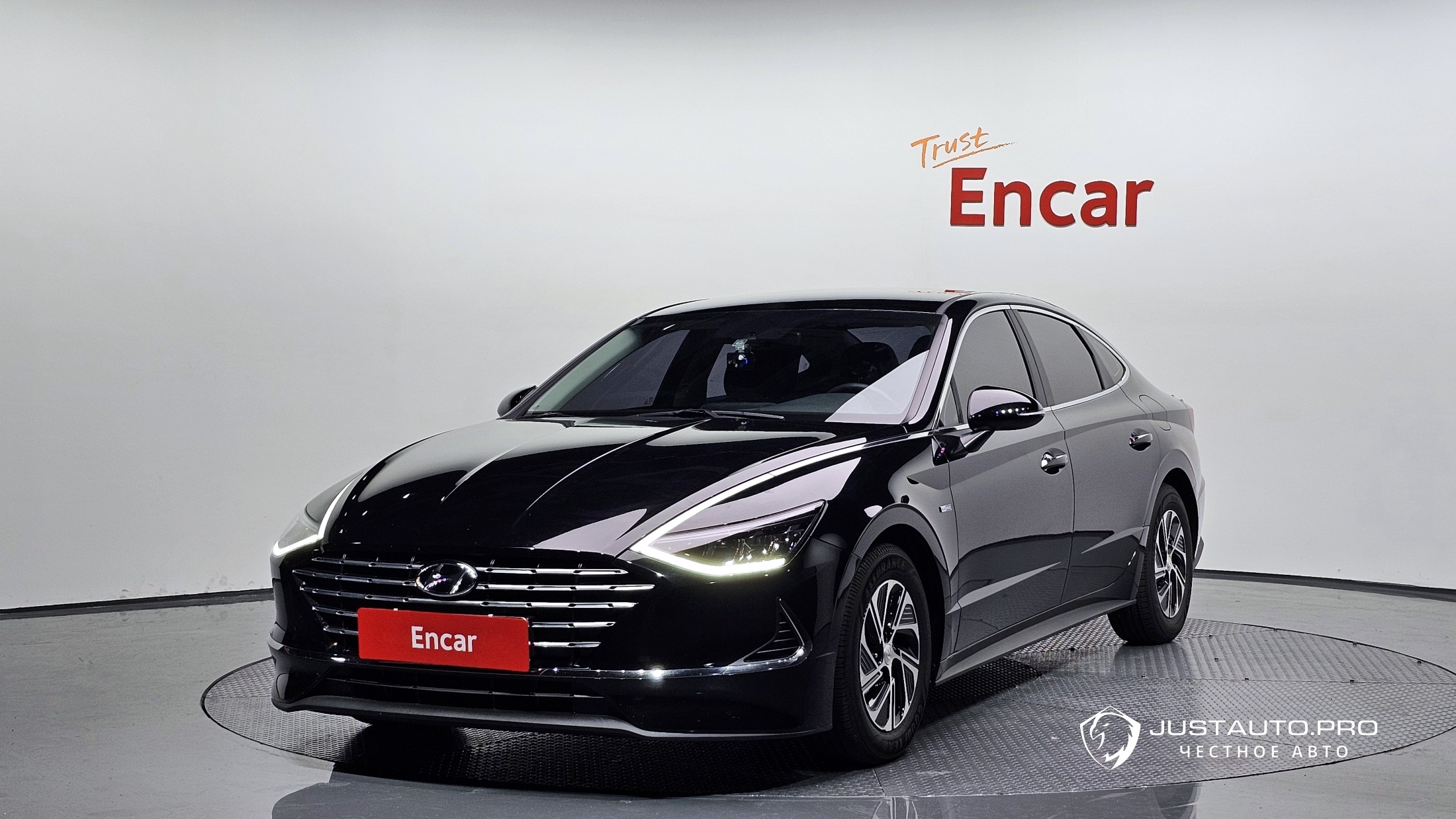 Автомобиль Hyundai Sonata