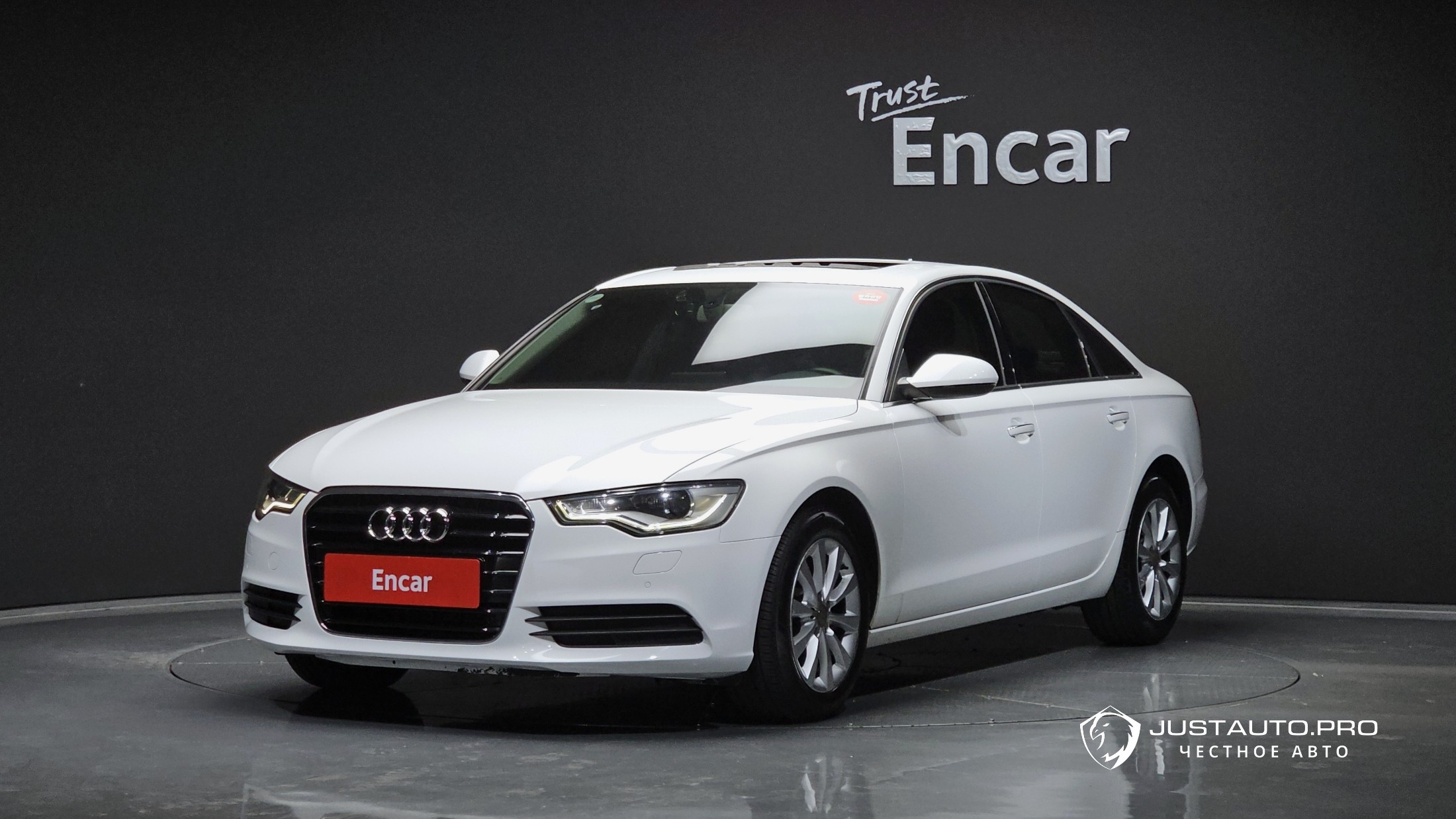 Автомобиль Audi A6