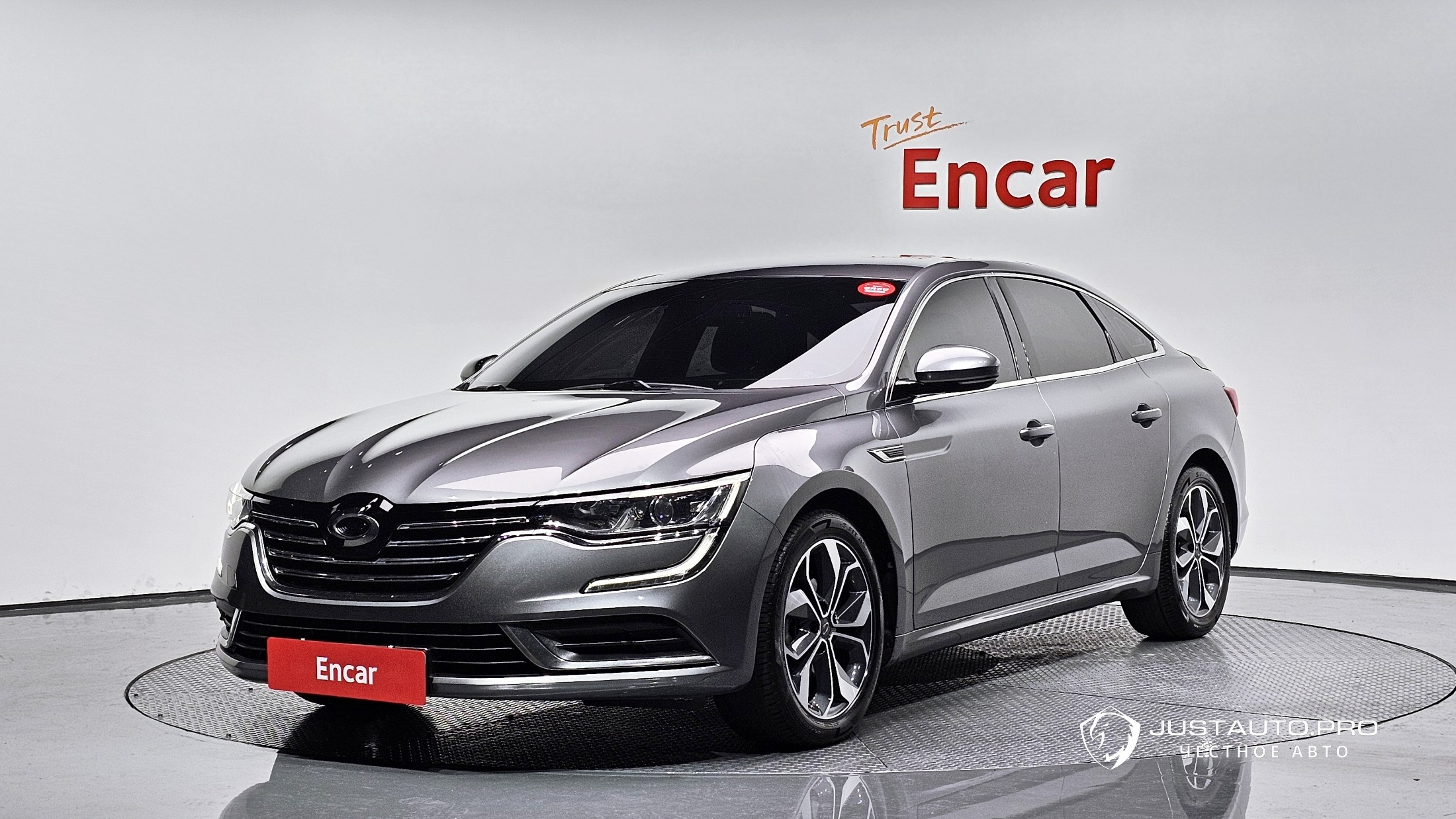 Автомобиль Renault-KoreaSamsung SM6