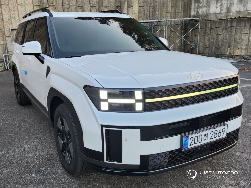 Автомобиль Hyundai Santafe