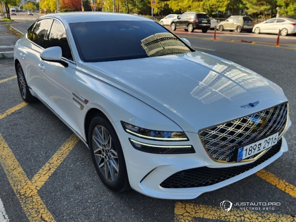 Автомобиль Genesis G80