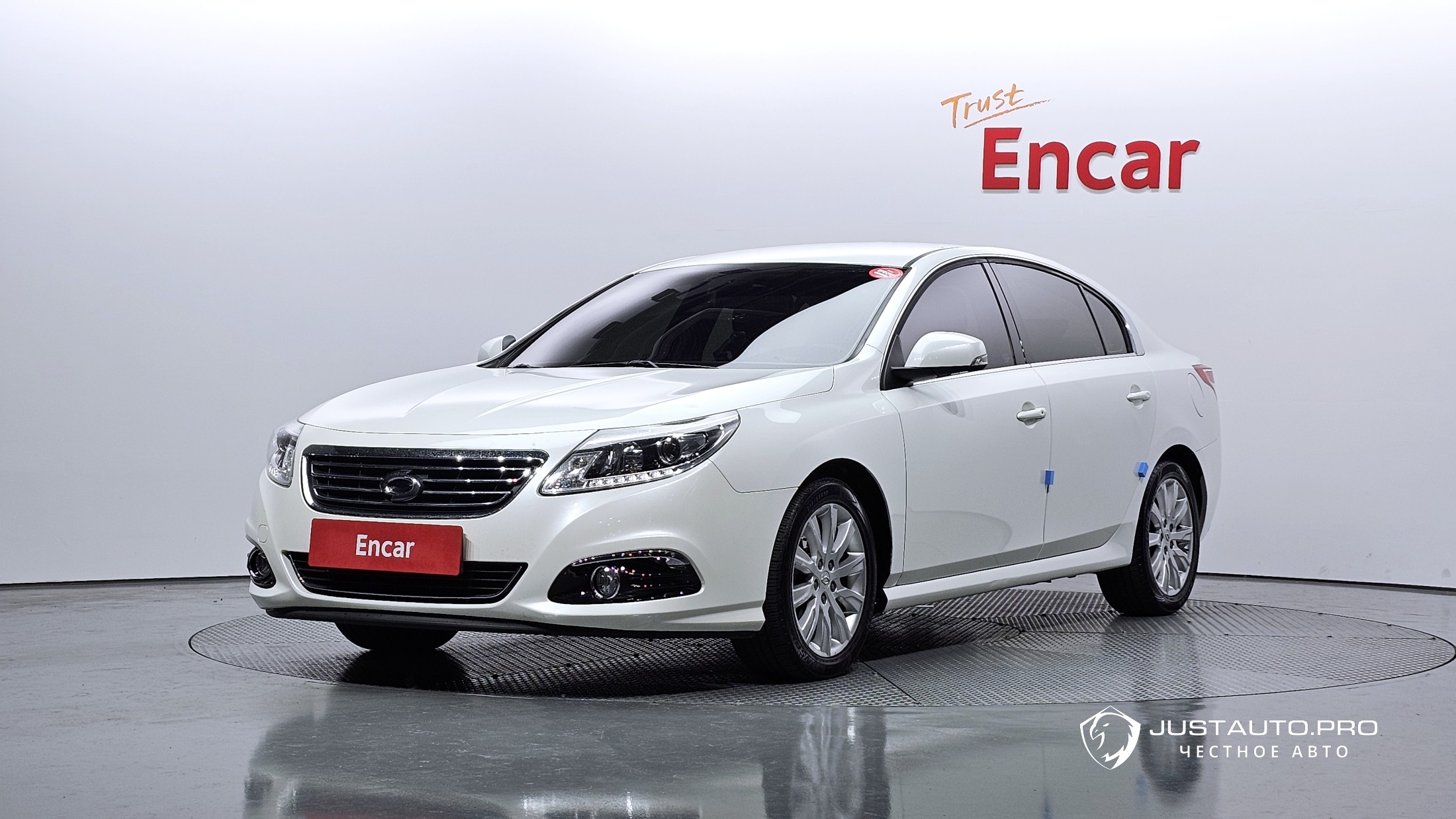 Автомобиль Renault-KoreaSamsung SM5 