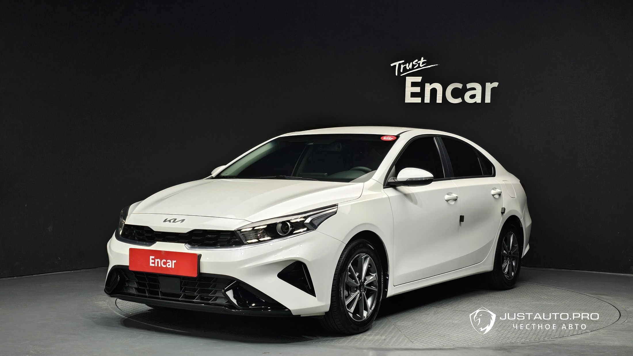 Автомобиль Kia K3