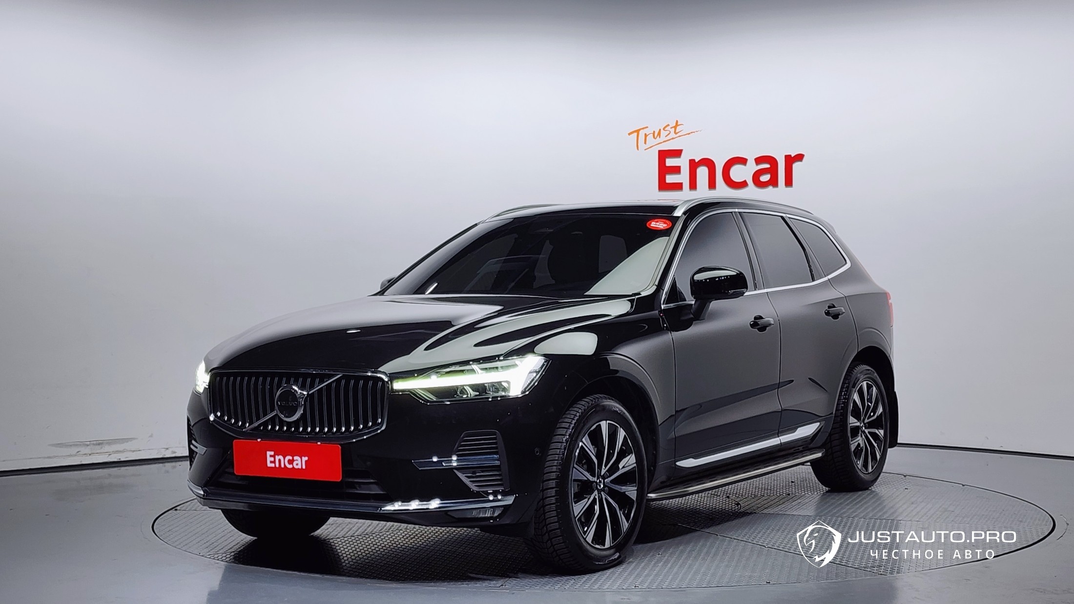 Автомобиль Volvo XC60