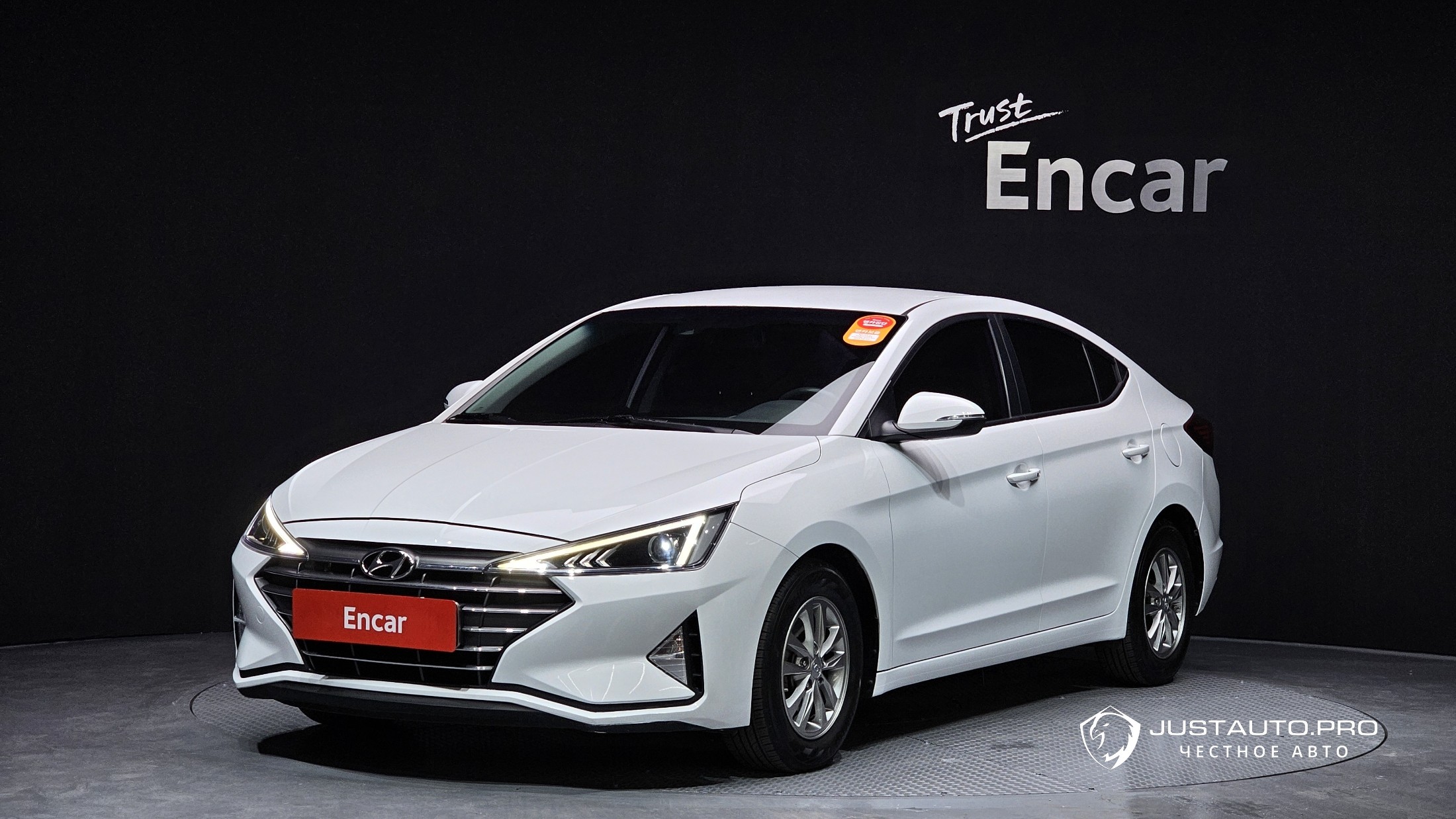 Автомобиль Hyundai AVANTE