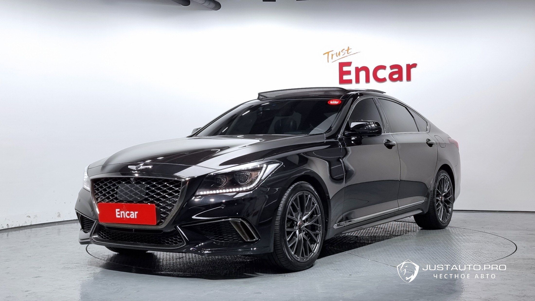 Автомобиль Genesis G80