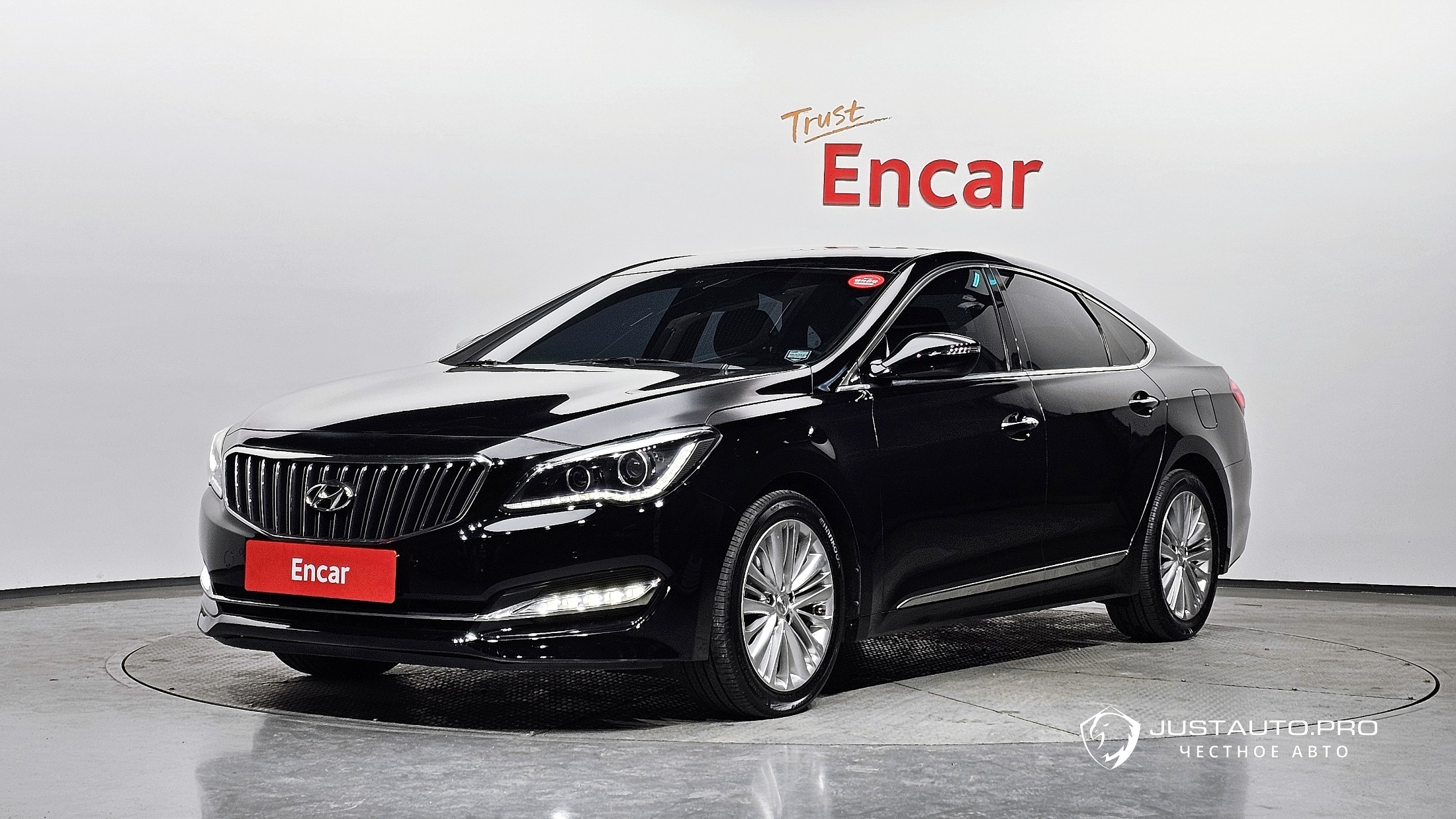 Автомобиль Hyundai Aslan
