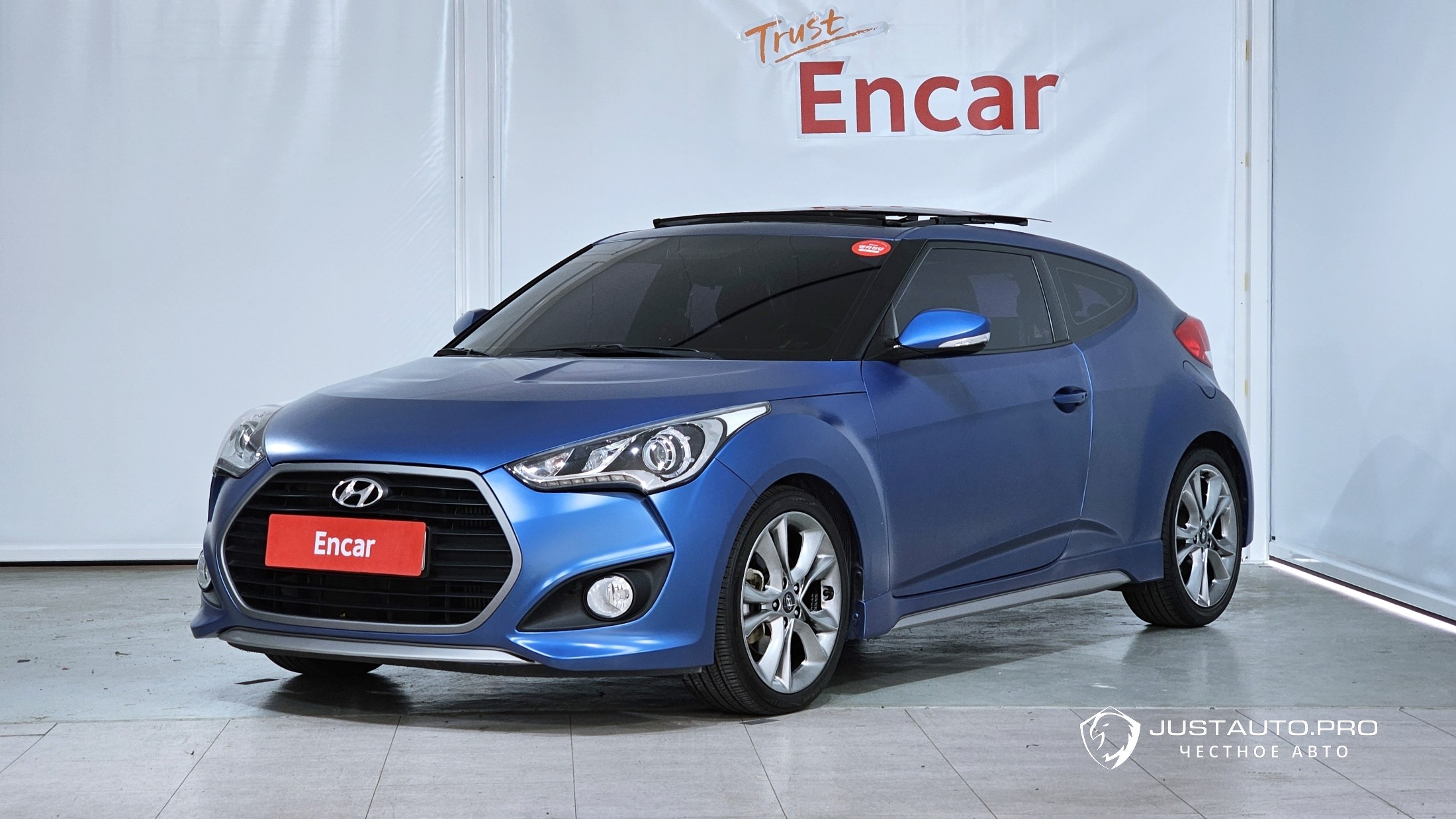 Автомобиль Hyundai Veloster