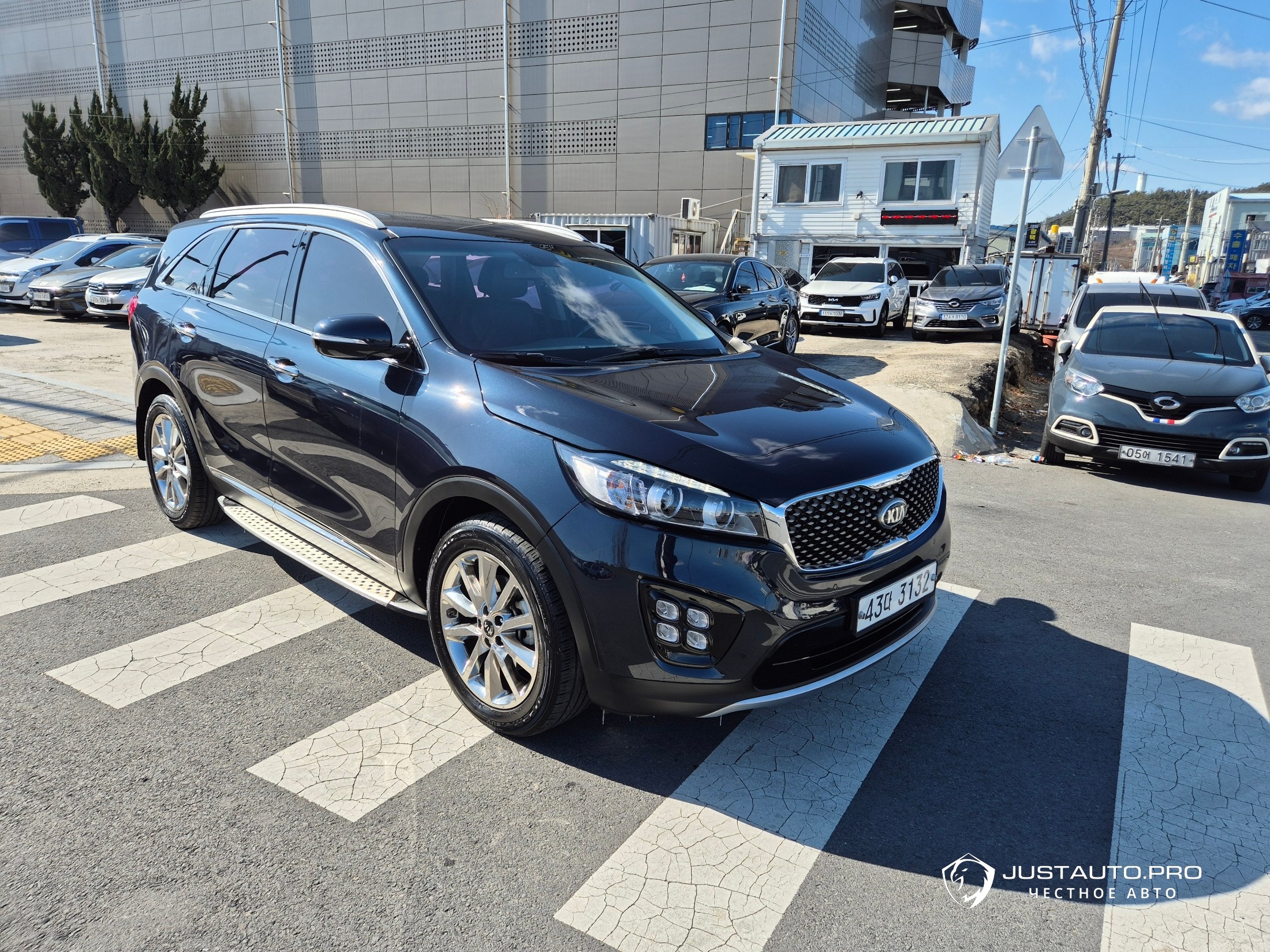 Автомобиль Kia Sorento