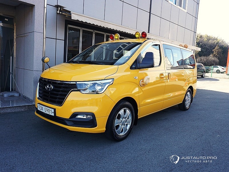 Автомобиль Hyundai Starex