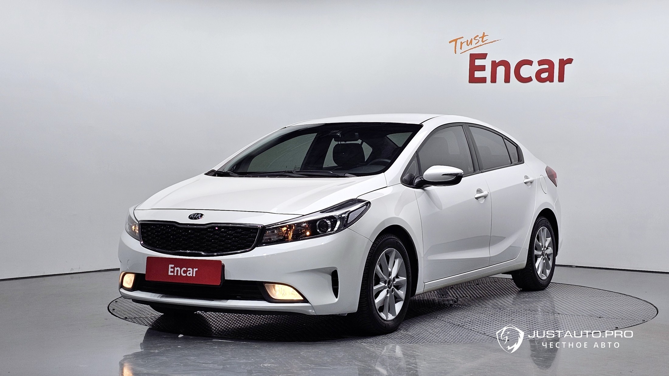 Автомобиль Kia K3