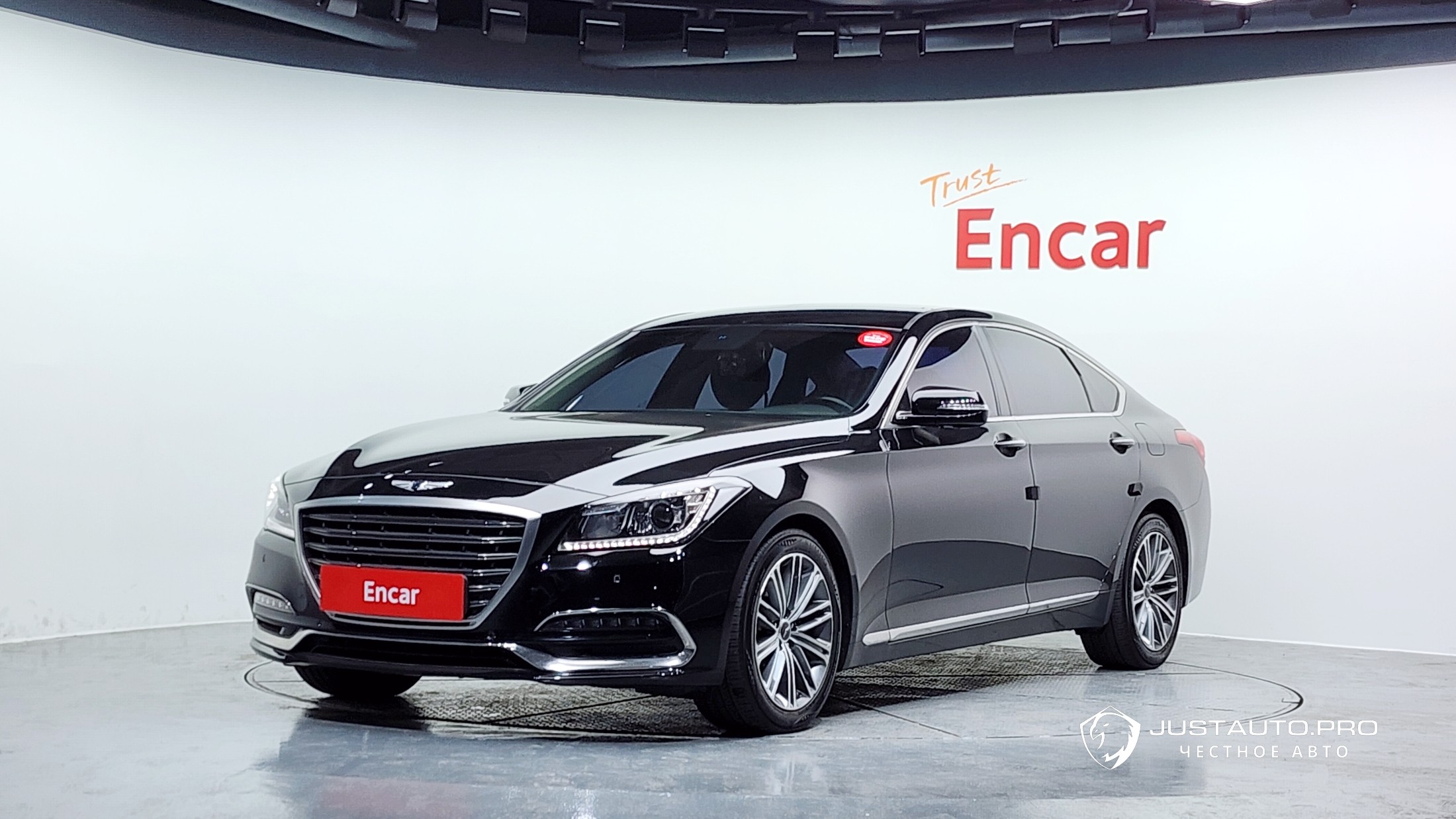 Автомобиль Genesis G80