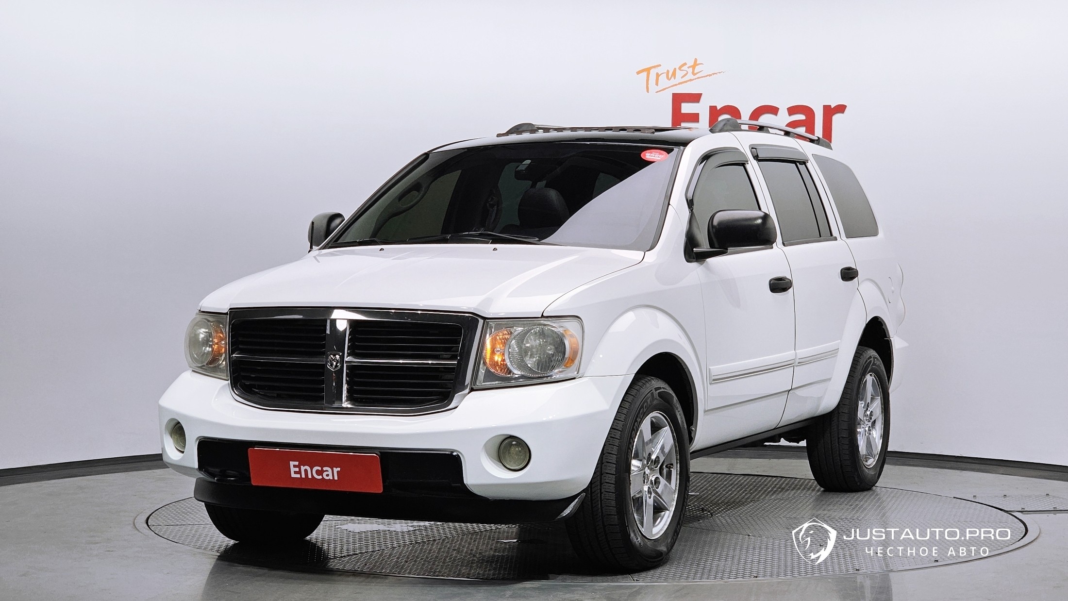 Автомобиль Dodge Durango