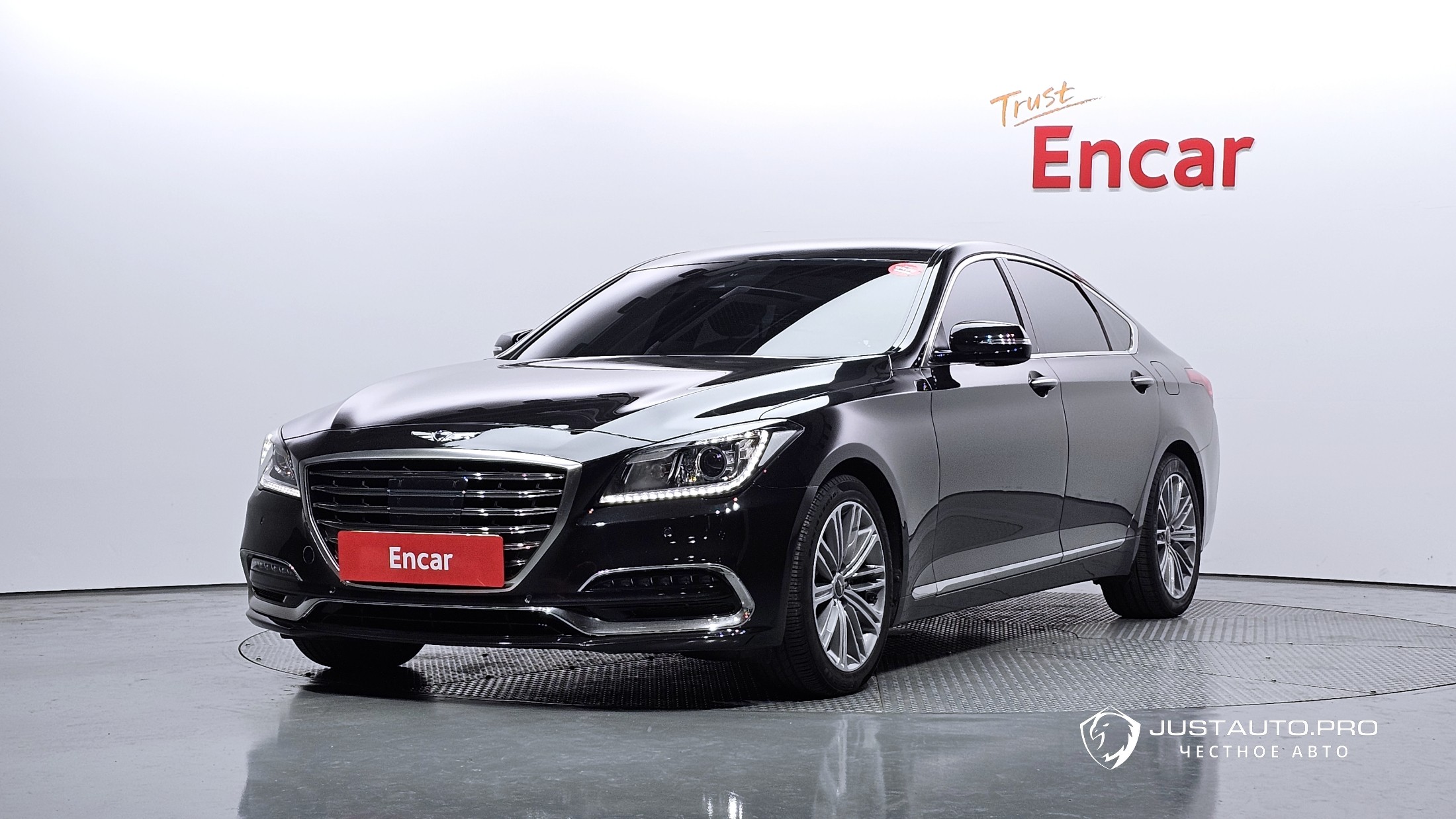 Автомобиль Genesis G80