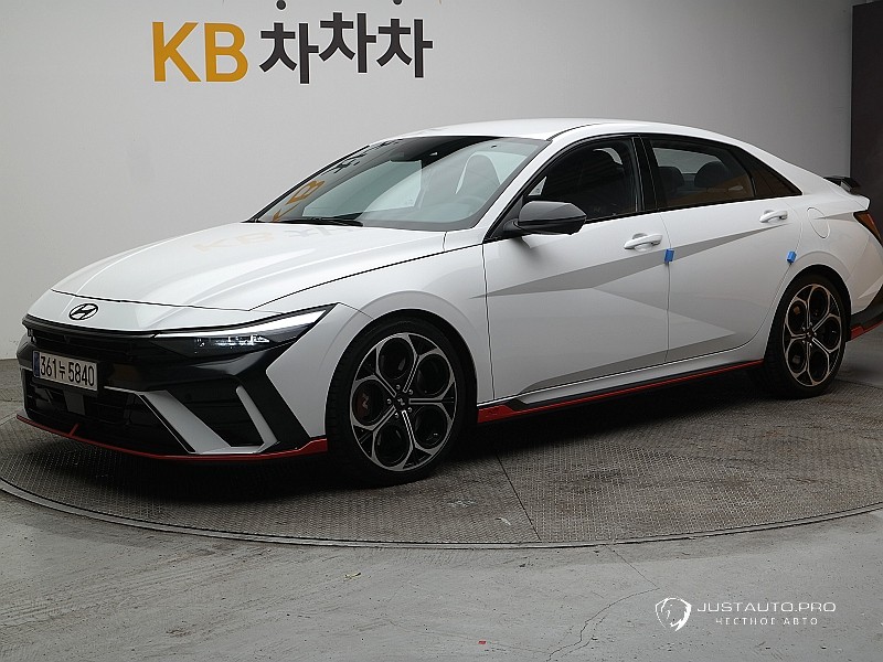 Автомобиль Hyundai AVANTE