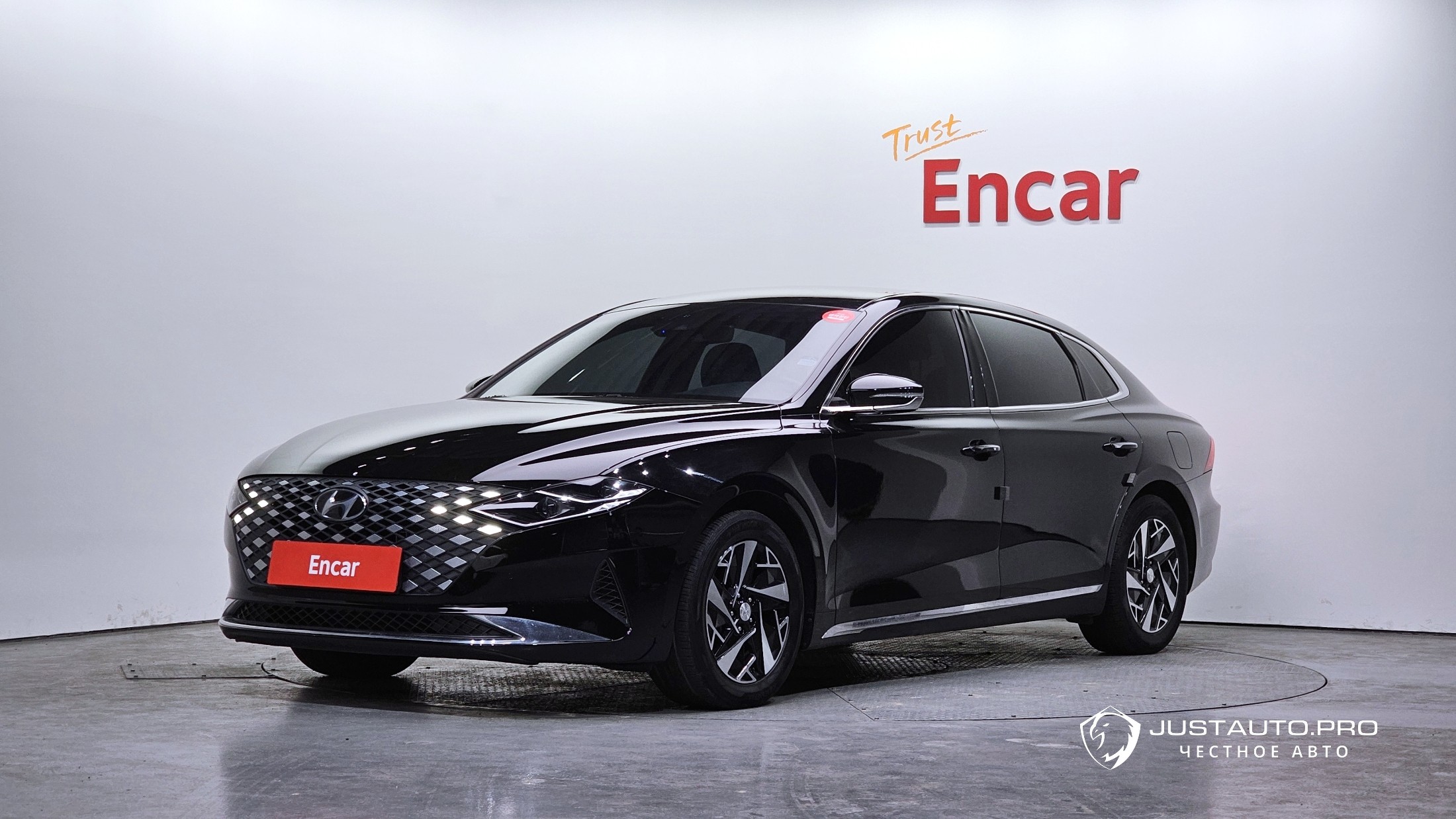 Автомобиль Hyundai Grandeur