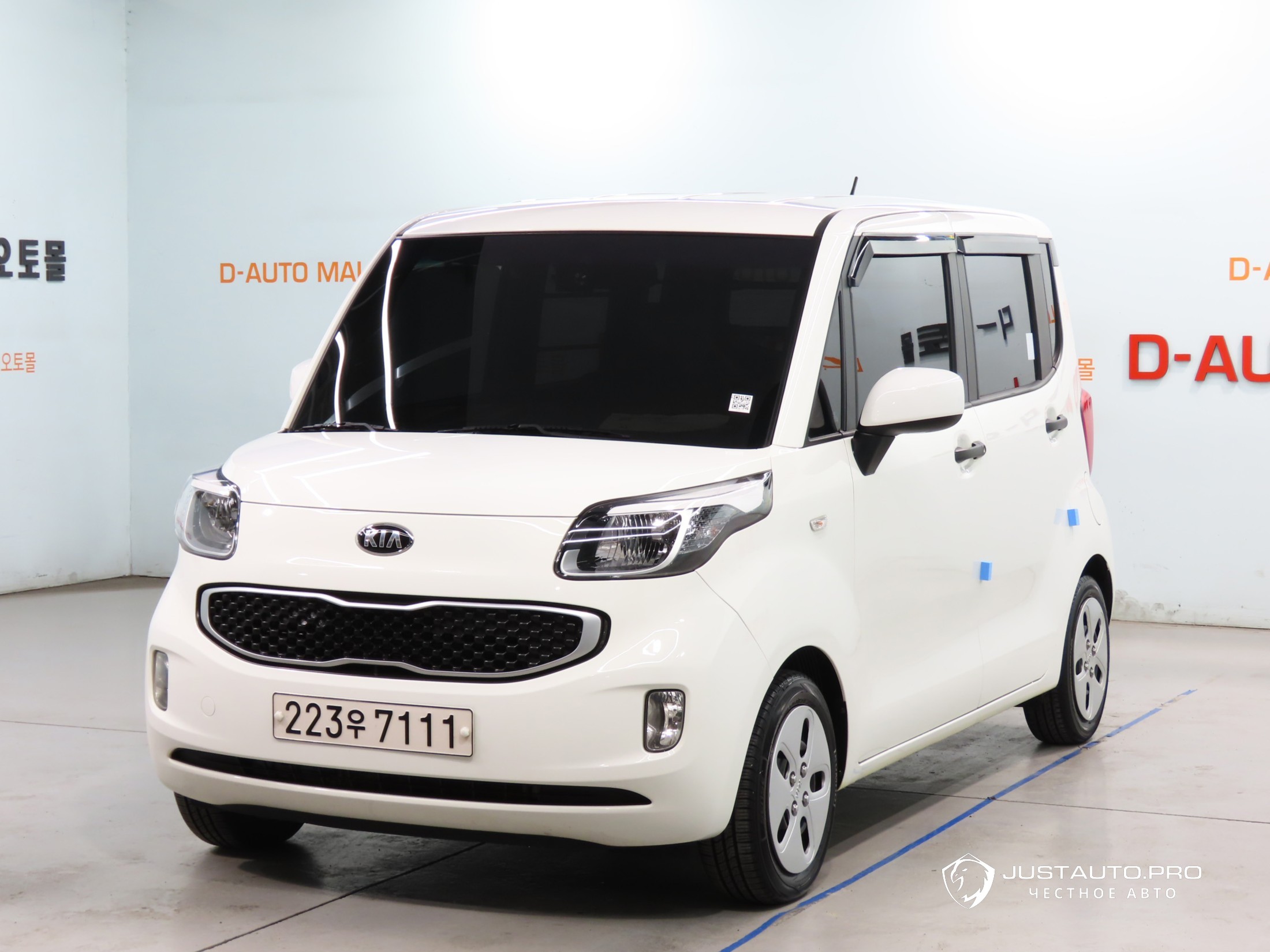 Автомобиль Kia RAY