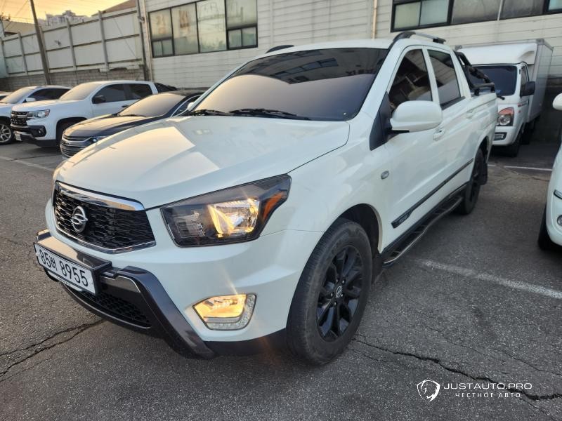 Автомобиль KG_Mobility_Ssangyong KORANDO