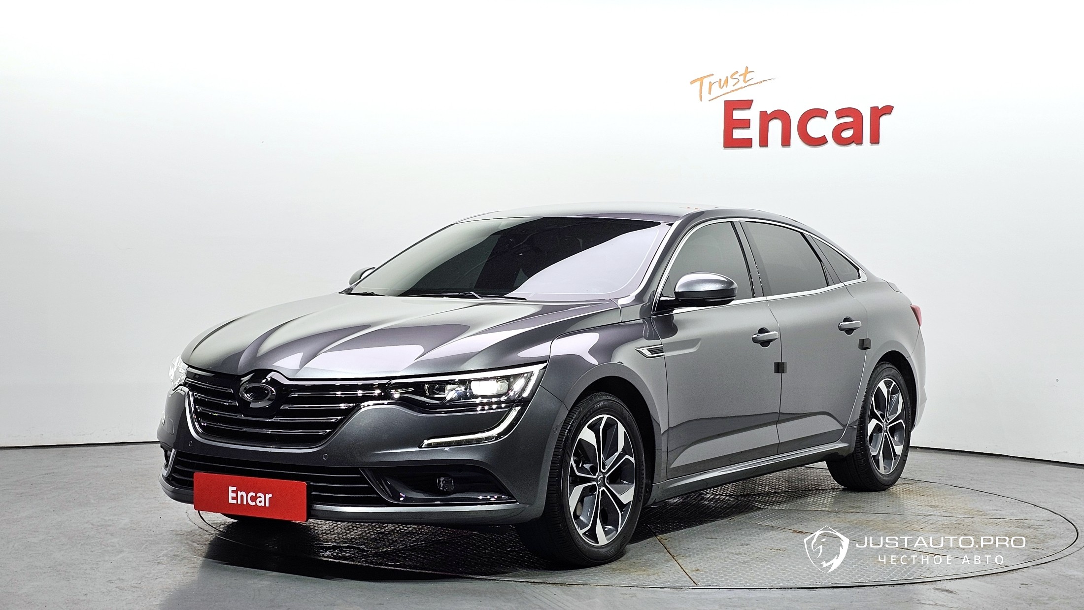 Автомобиль Renault-KoreaSamsung SM6