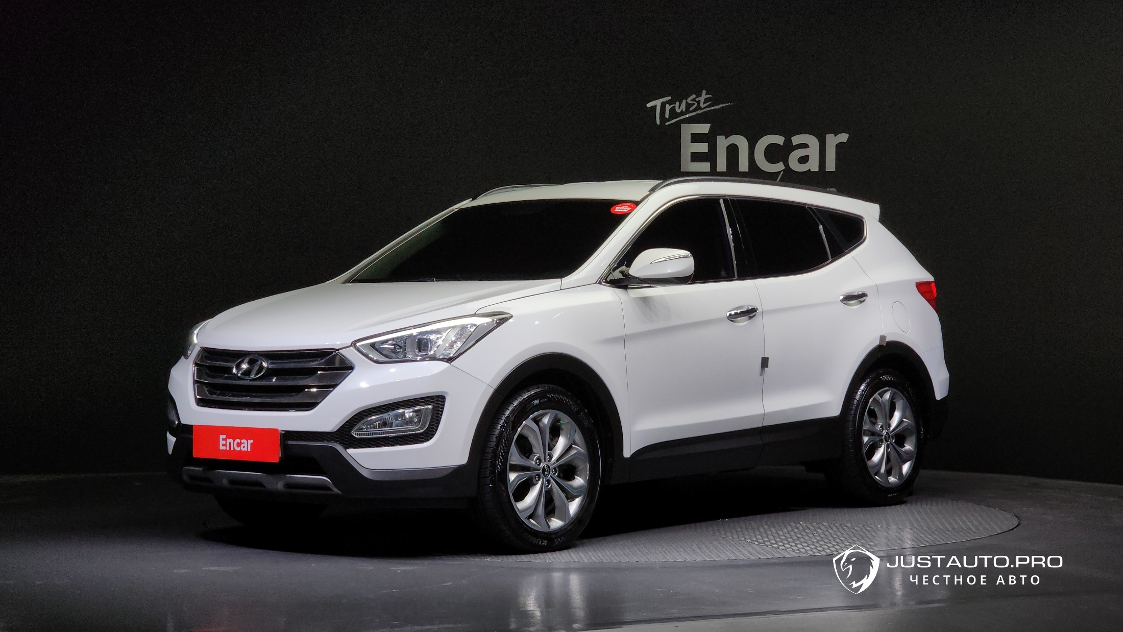 Автомобиль Hyundai Santafe