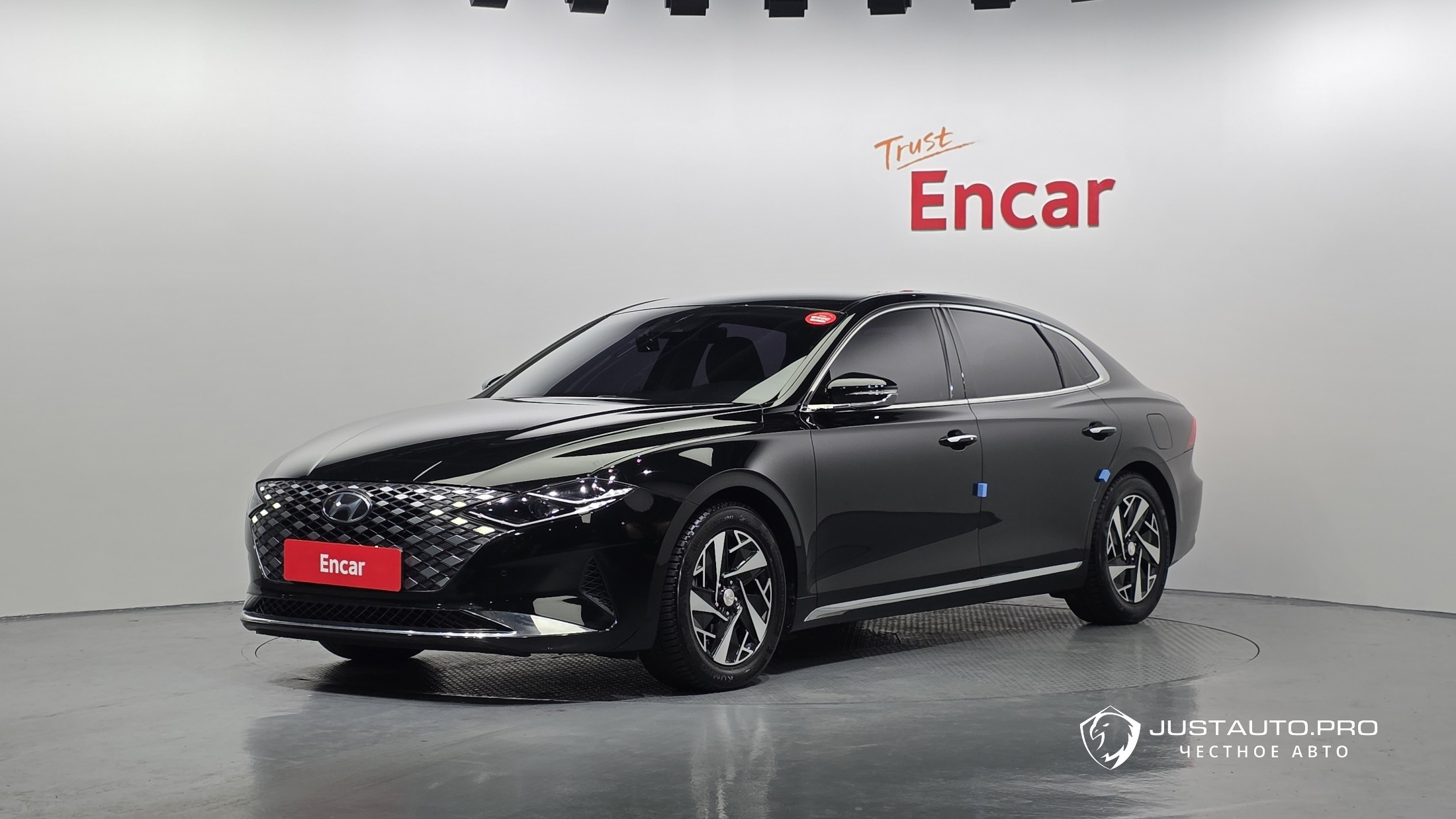 Автомобиль Hyundai Grandeur