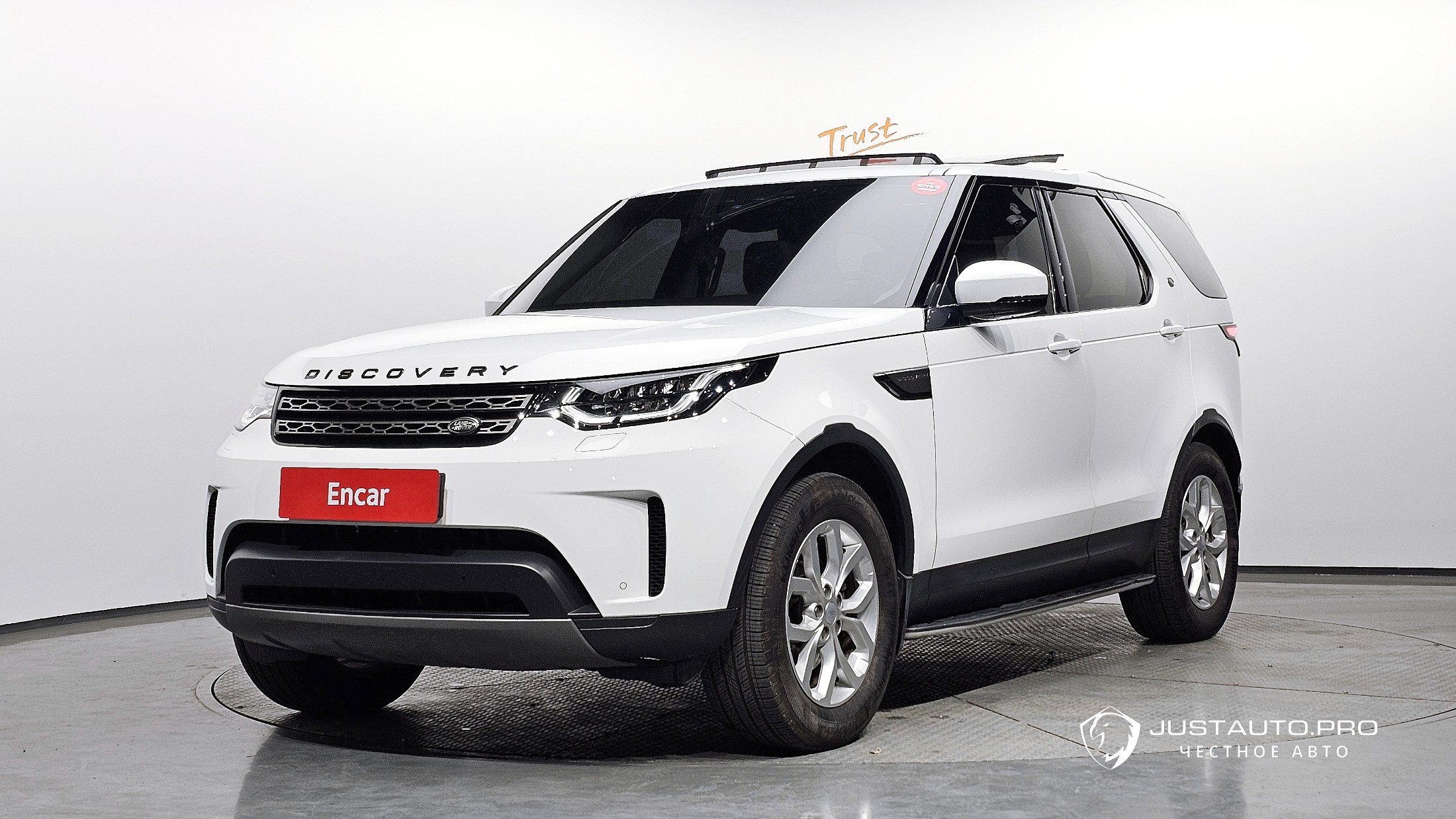Автомобиль Land Rover Discovery