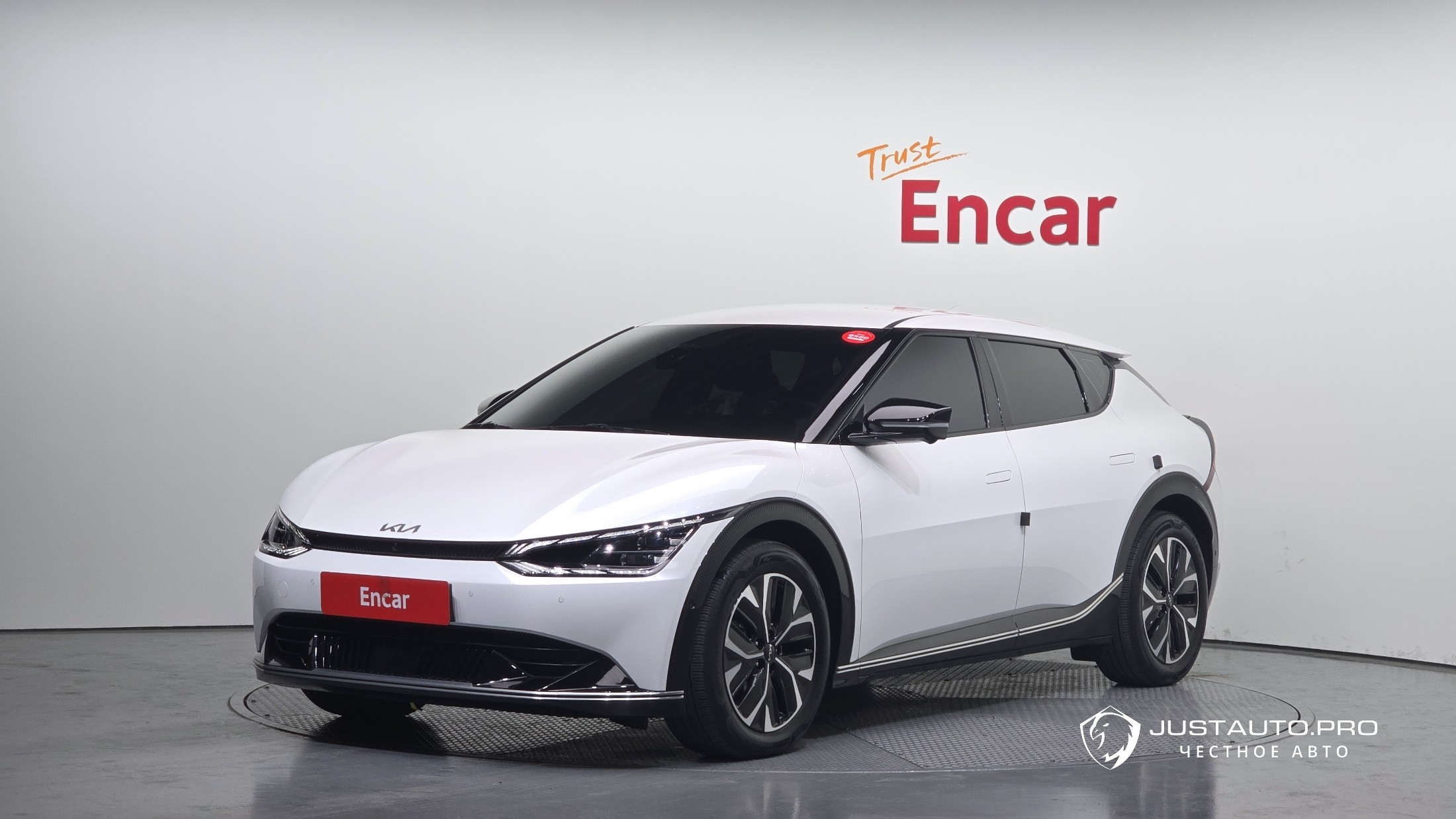 Автомобиль Kia EV6