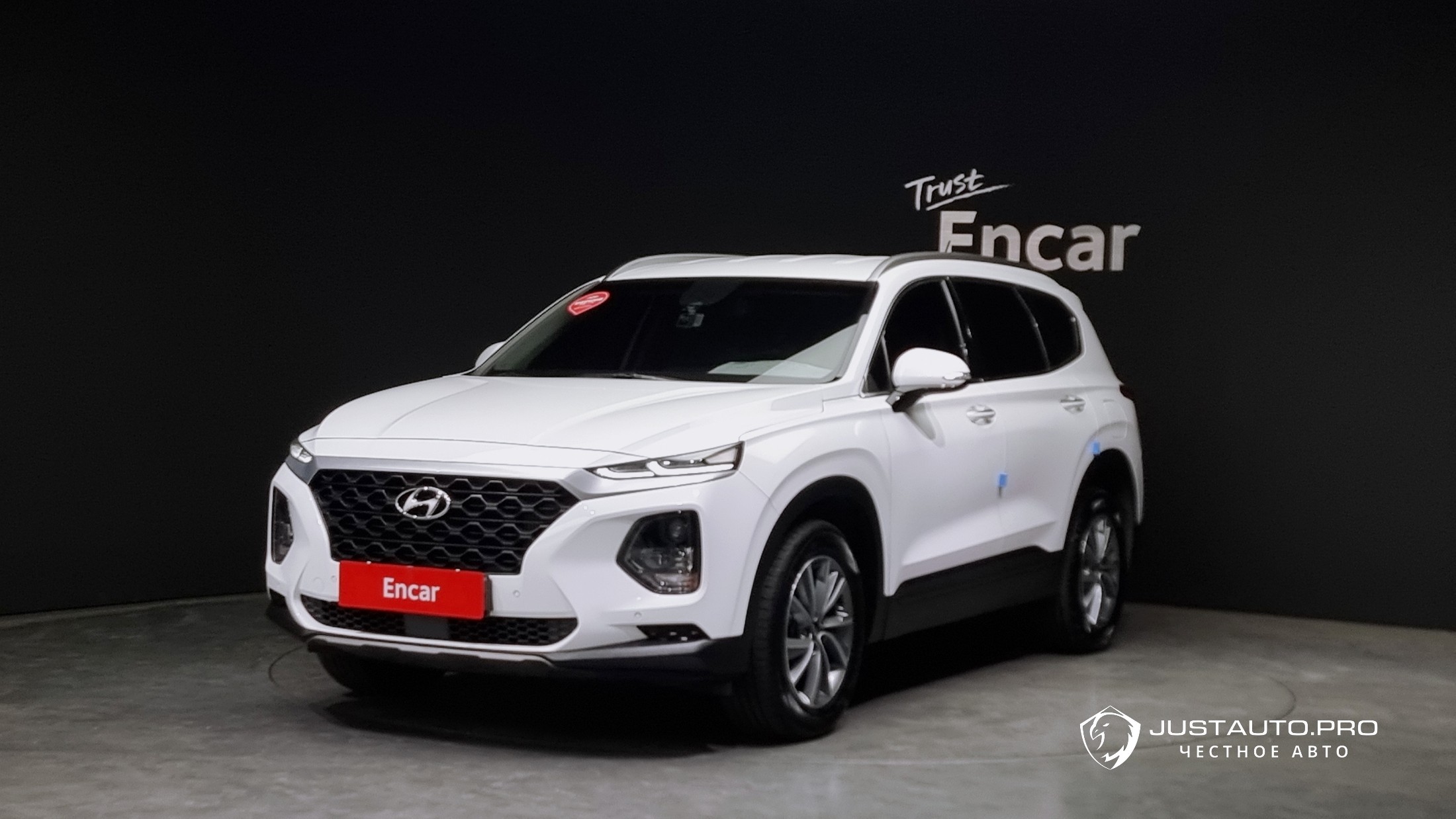 Автомобиль Hyundai Santafe