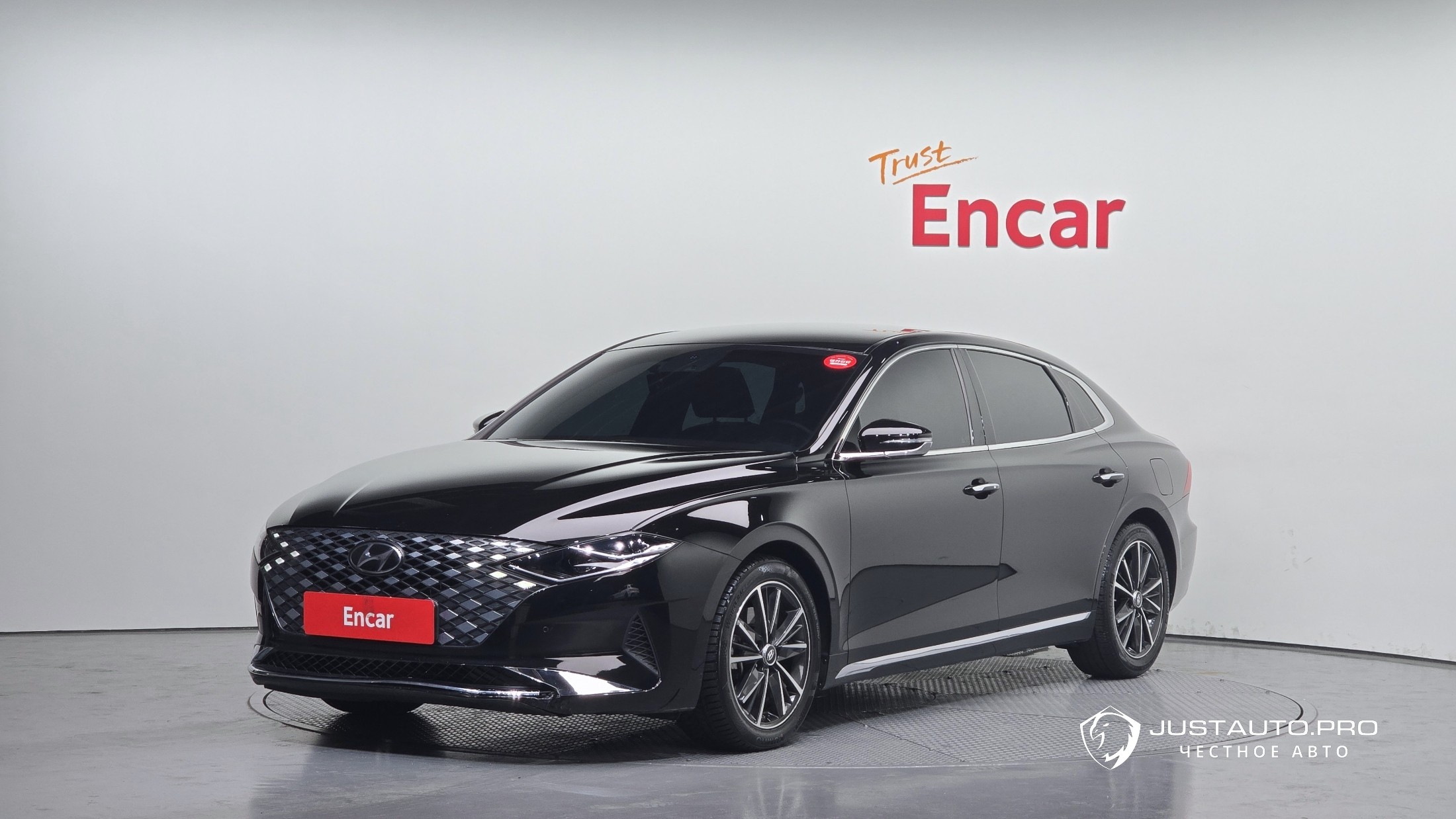 Автомобиль Hyundai Grandeur