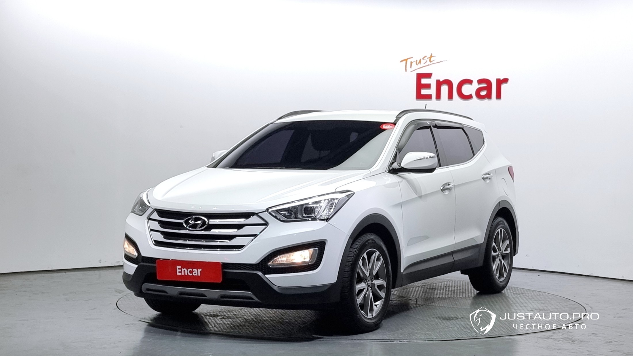 Автомобиль Hyundai Santafe