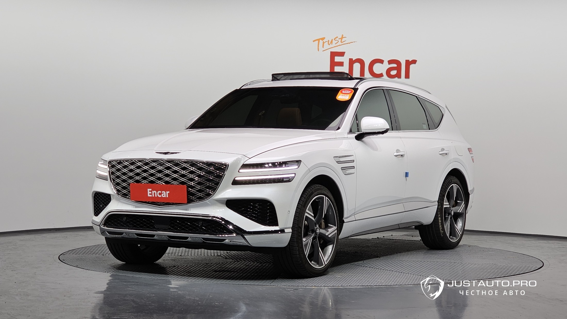 Автомобиль Genesis GV80