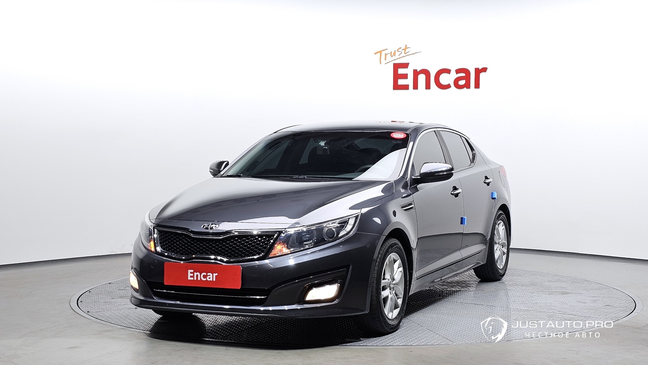 Автомобиль Kia K5
