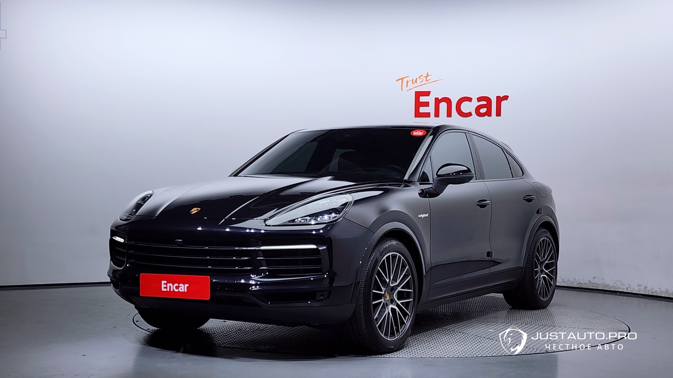 Автомобиль Porsche Cayenne