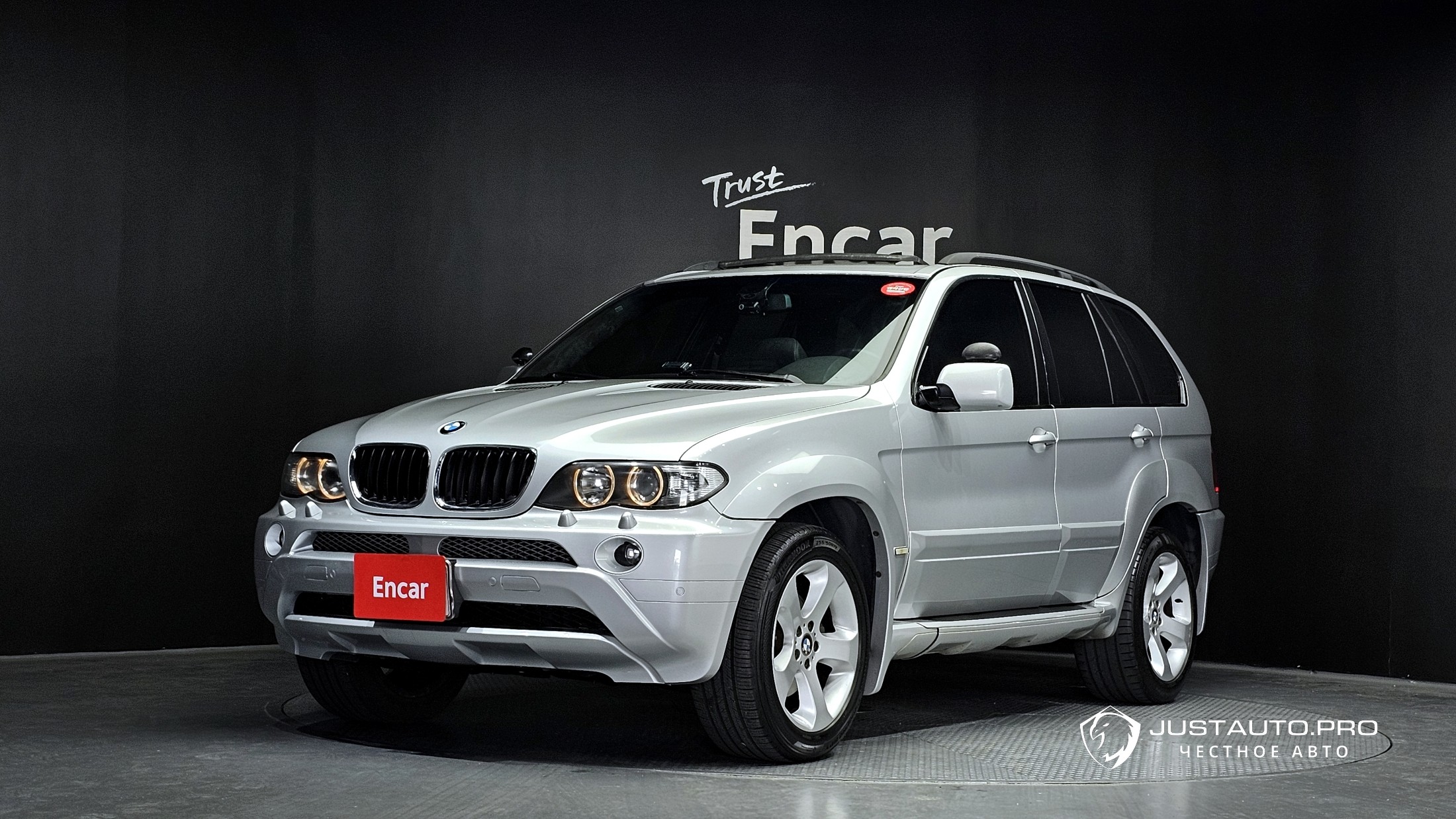 Автомобиль BMW X5