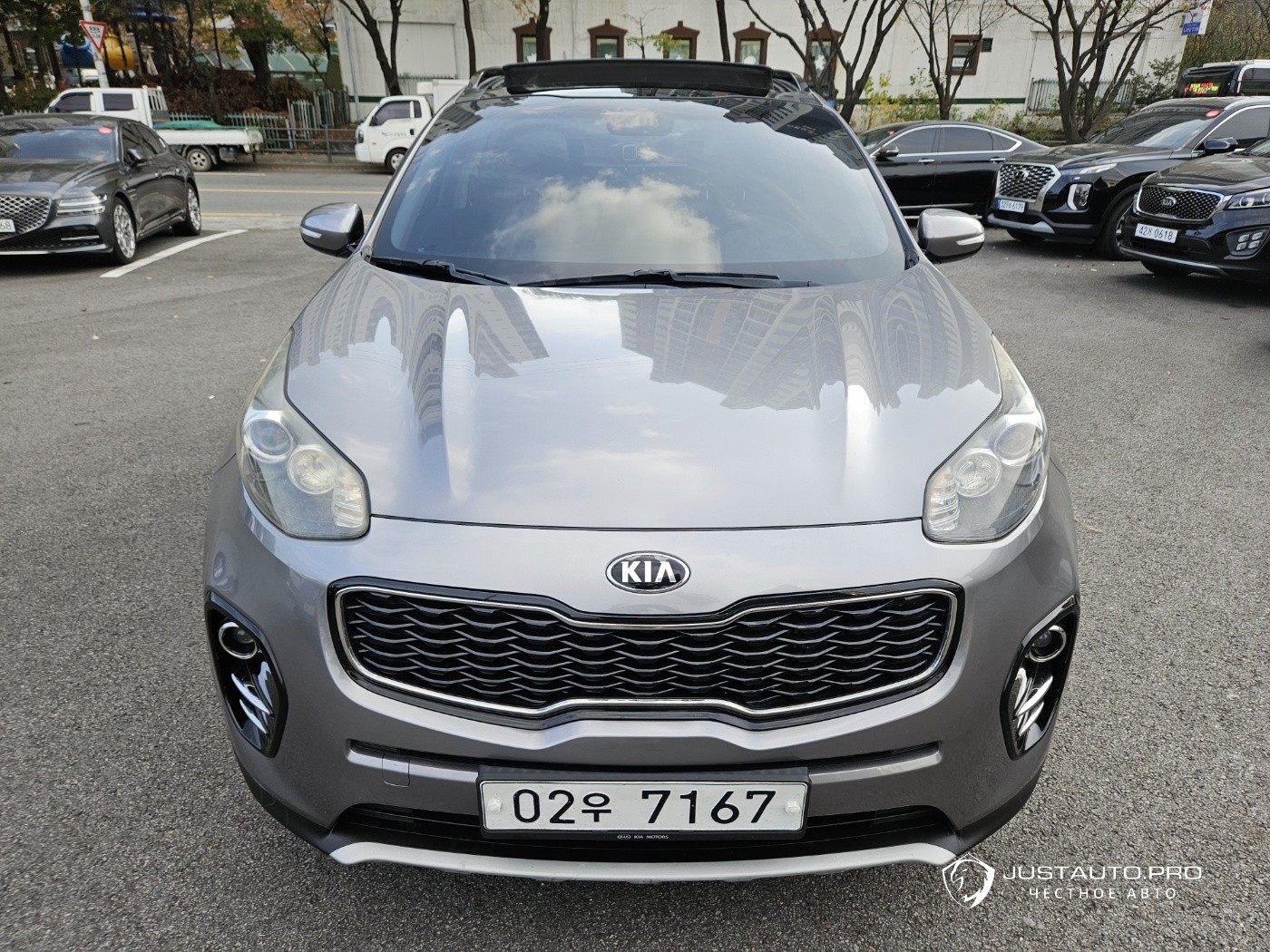 Автомобиль Kia Sportage