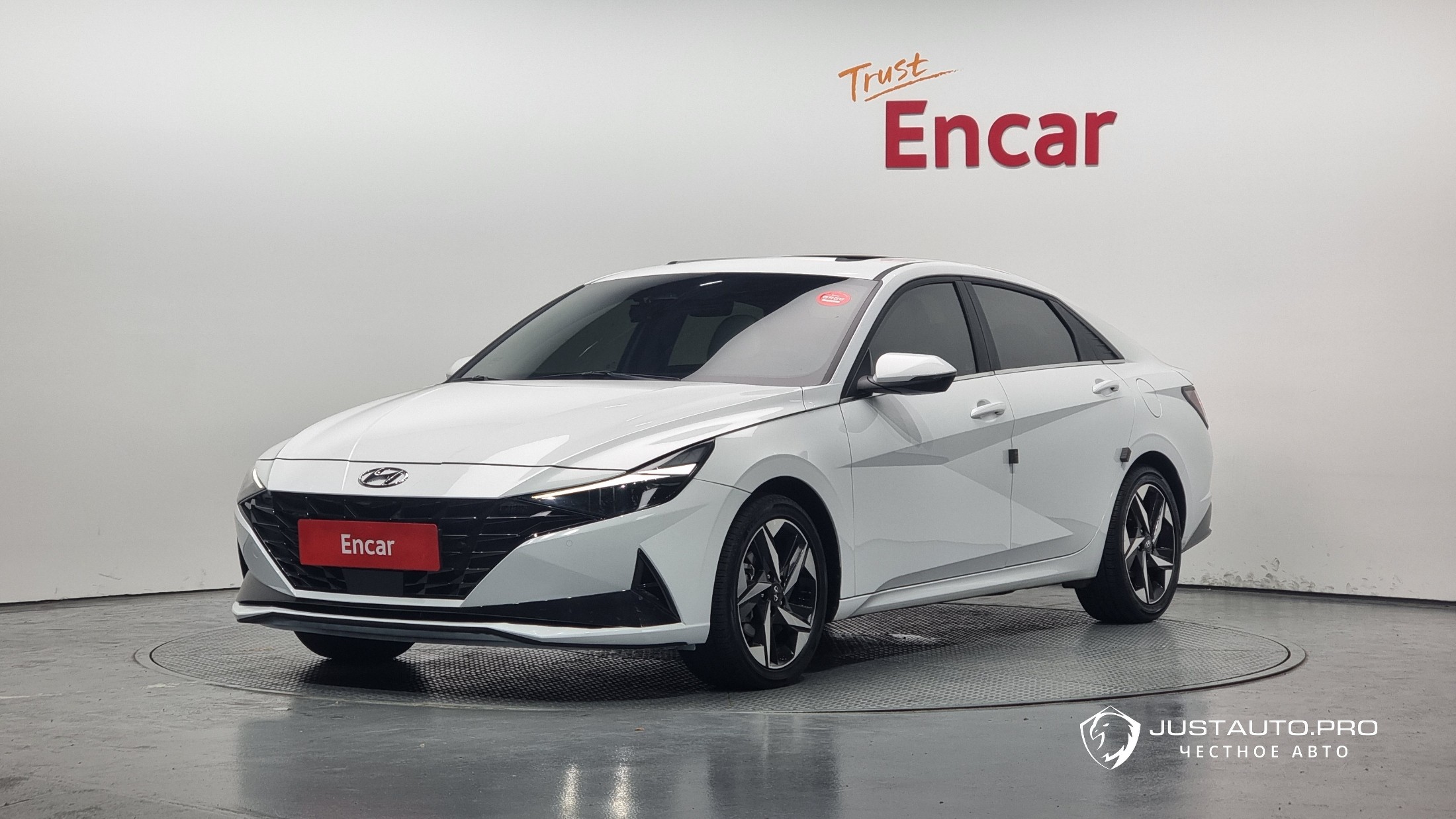 Автомобиль Hyundai AVANTE