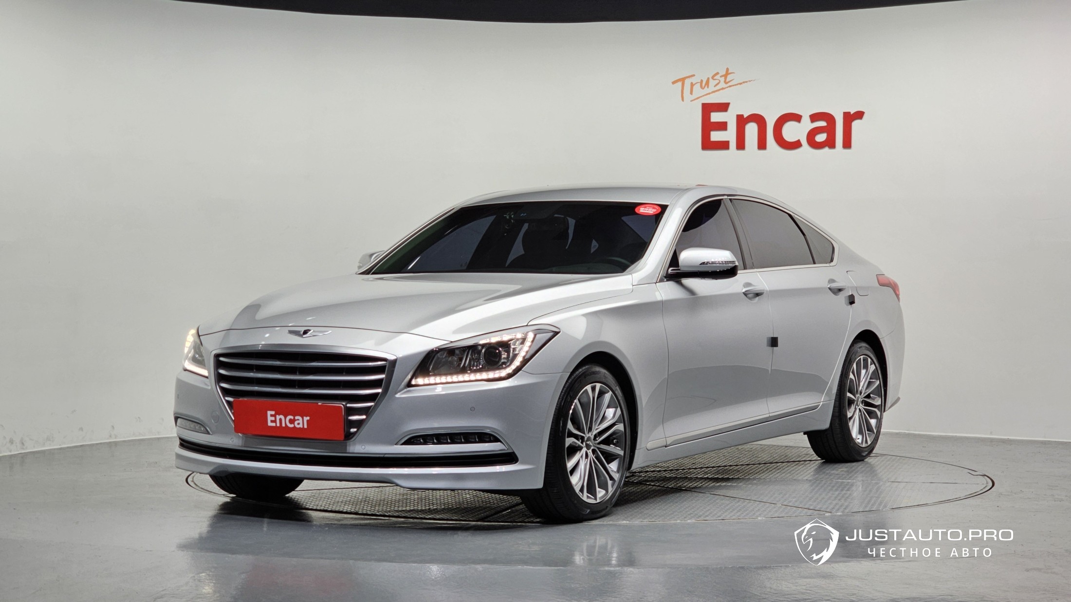 Автомобиль Hyundai Genesis
