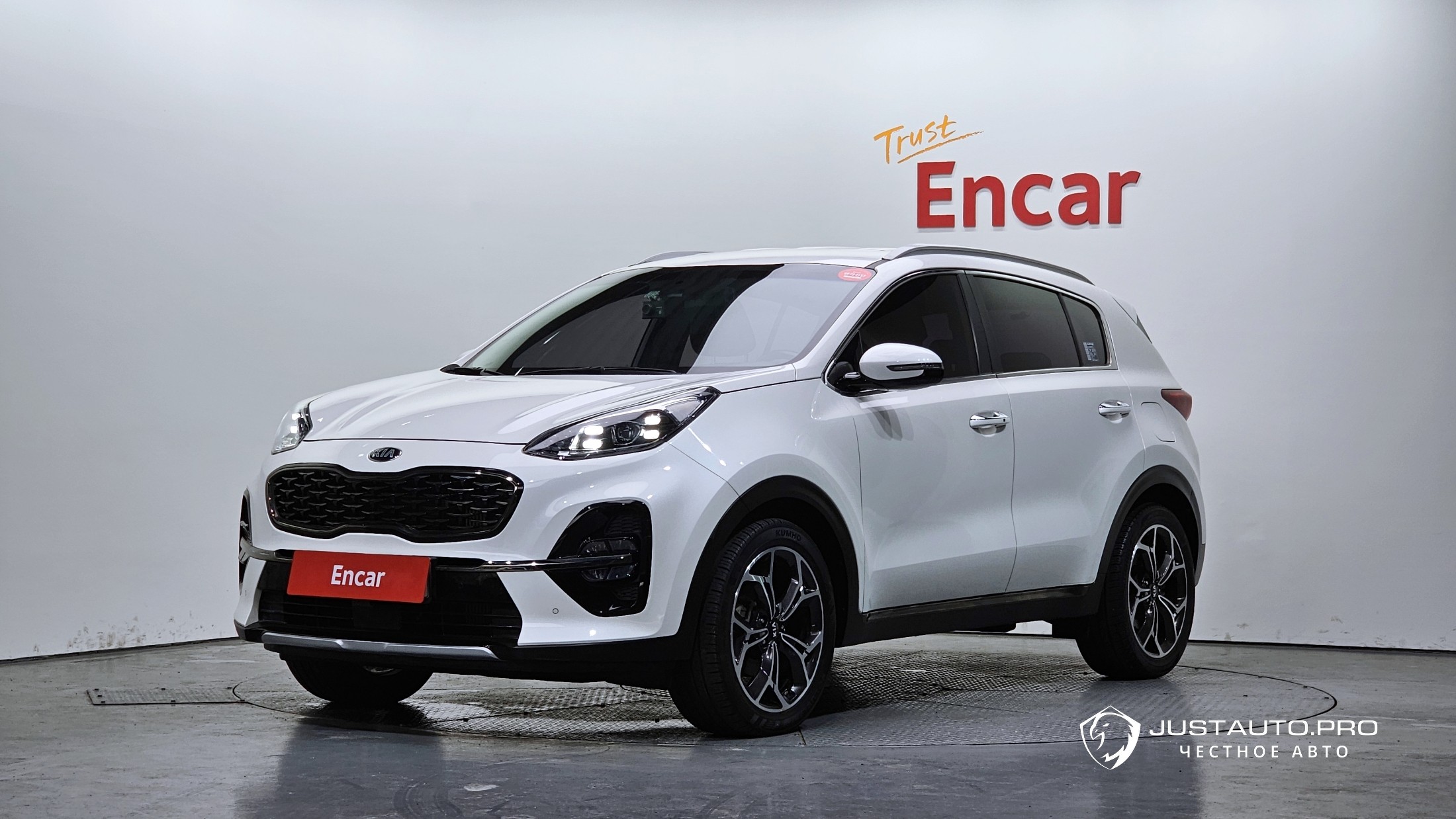 Автомобиль Kia Sportage