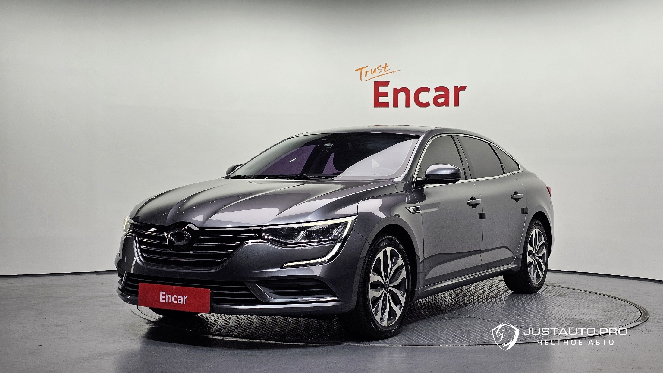 Автомобиль Renault-KoreaSamsung SM6