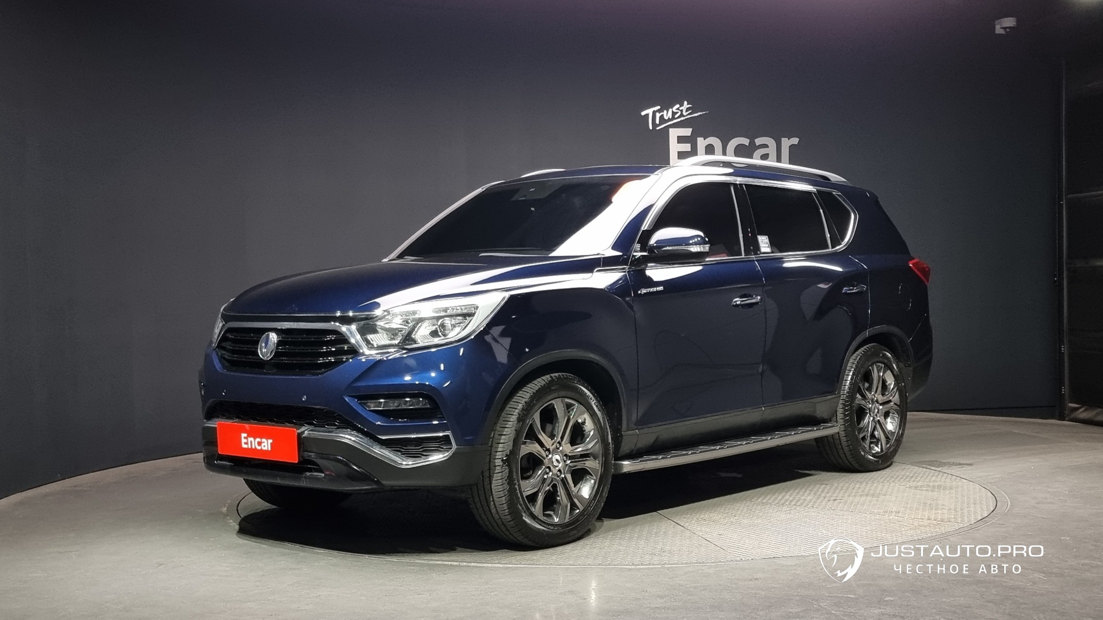 Автомобиль KG_Mobility_Ssangyong Rexton
