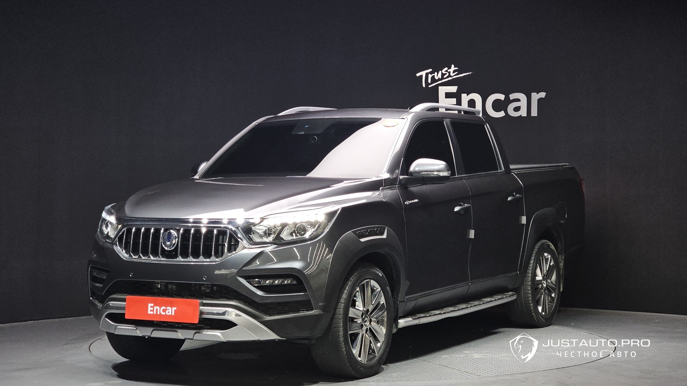 Автомобиль KG_Mobility_Ssangyong Rexton