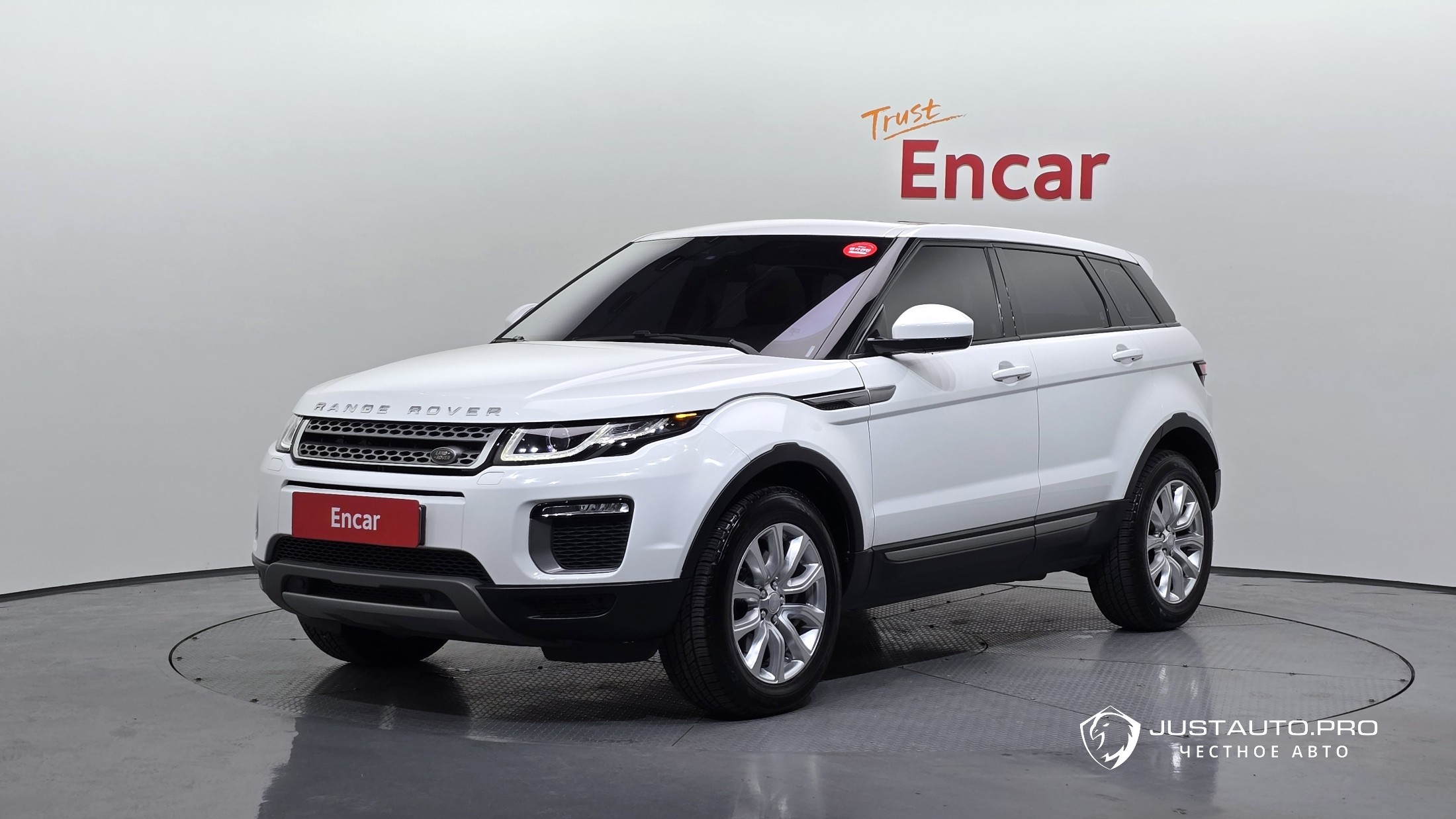 Автомобиль Land Rover Range Rover Evoque
