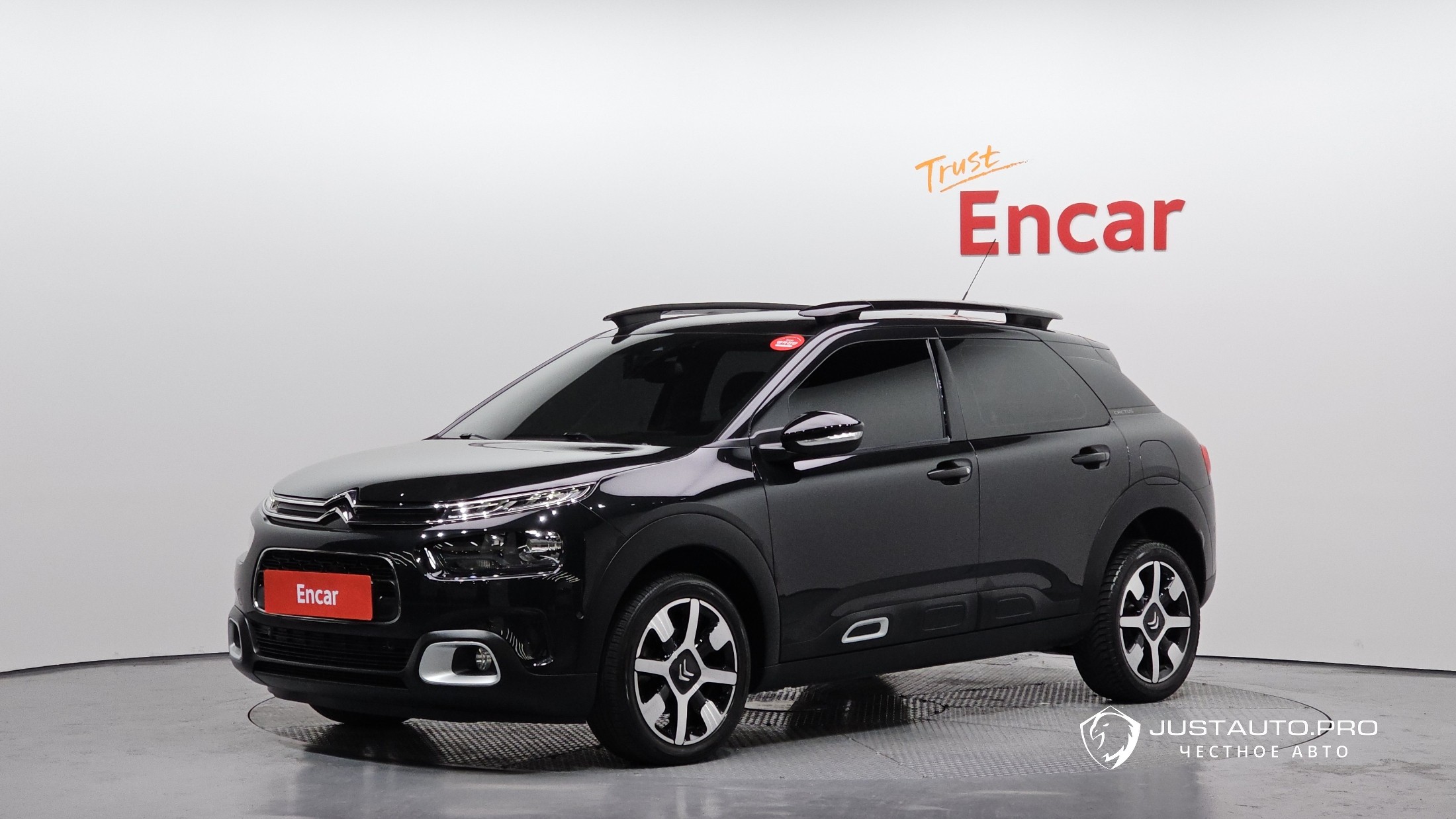 Автомобиль Citroen-DS C4 CACTUS