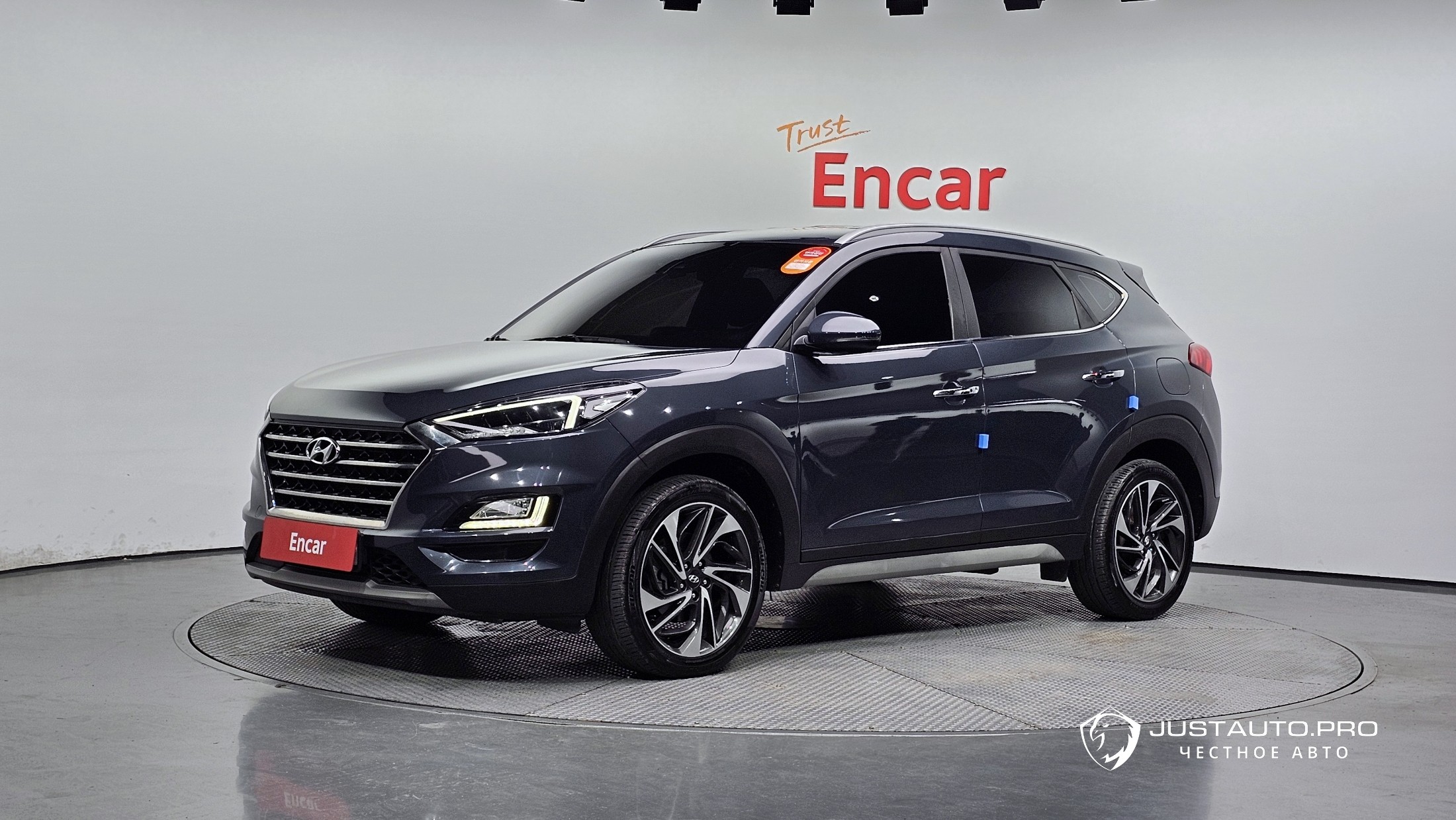 Автомобиль Hyundai Tucson