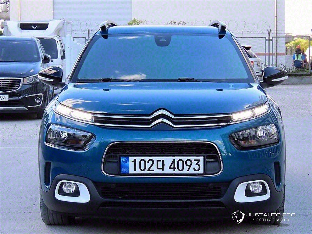 Автомобиль Citroen-DS C4 CACTUS