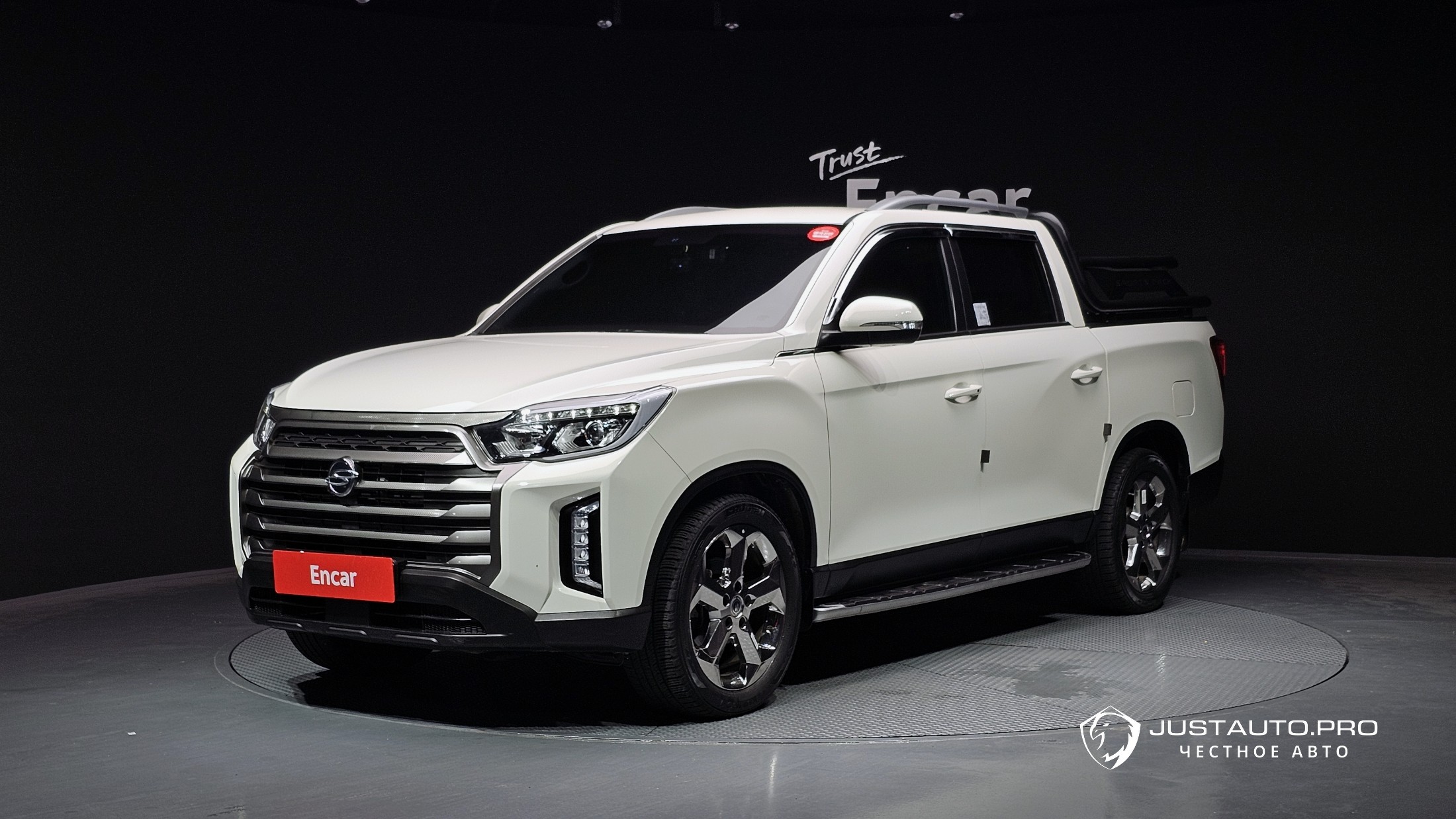 Автомобиль KG_Mobility_Ssangyong Rexton