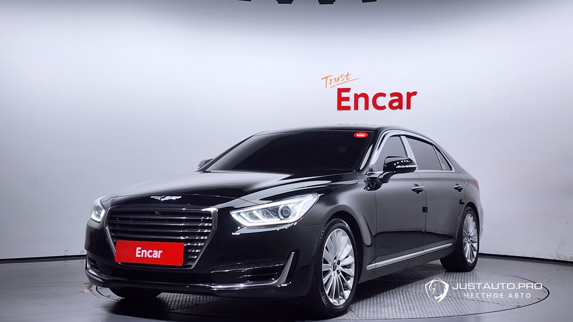 Автомобиль Genesis EQ900