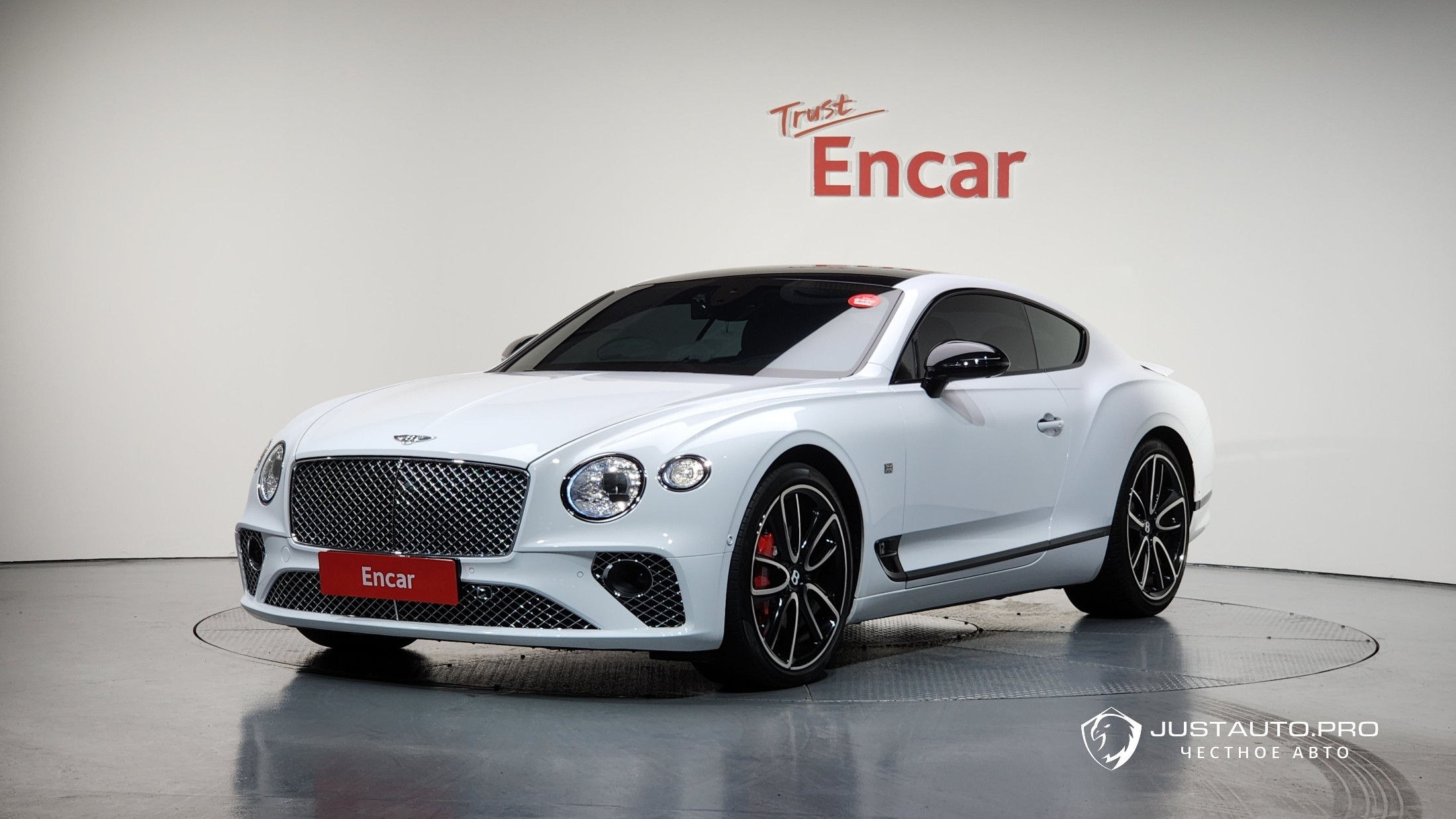 Автомобиль Bentley Continental